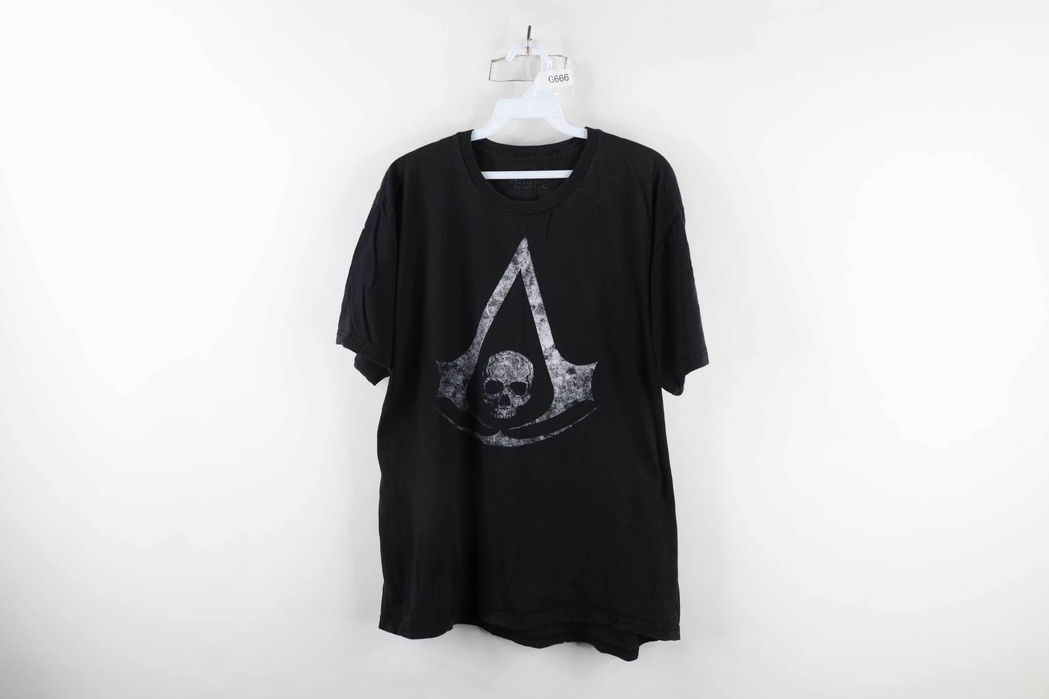 Vintage Vintage Y2K Assassins Creed IV Black Flag Video Game T-Shirt Size US XL / EU 56 / 4 - 1 Thumbnail