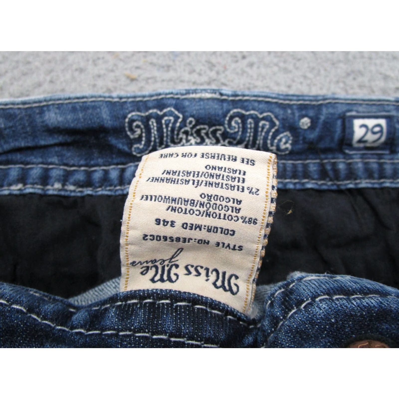 Miss Me Miss Me Signature Crop Distressed Blue Jeans Womens Size 29 Embroidered Stretch Size 29" - 5 Thumbnail