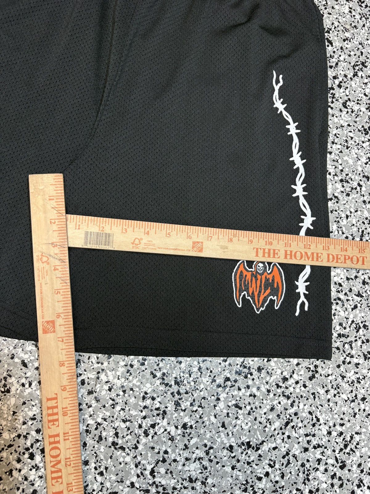 Warren Lotas 2023 Warren Lotas Black/Orange Barb Wired Gym Shorts Size XL Size US 34 / EU 50 - 7 Thumbnail
