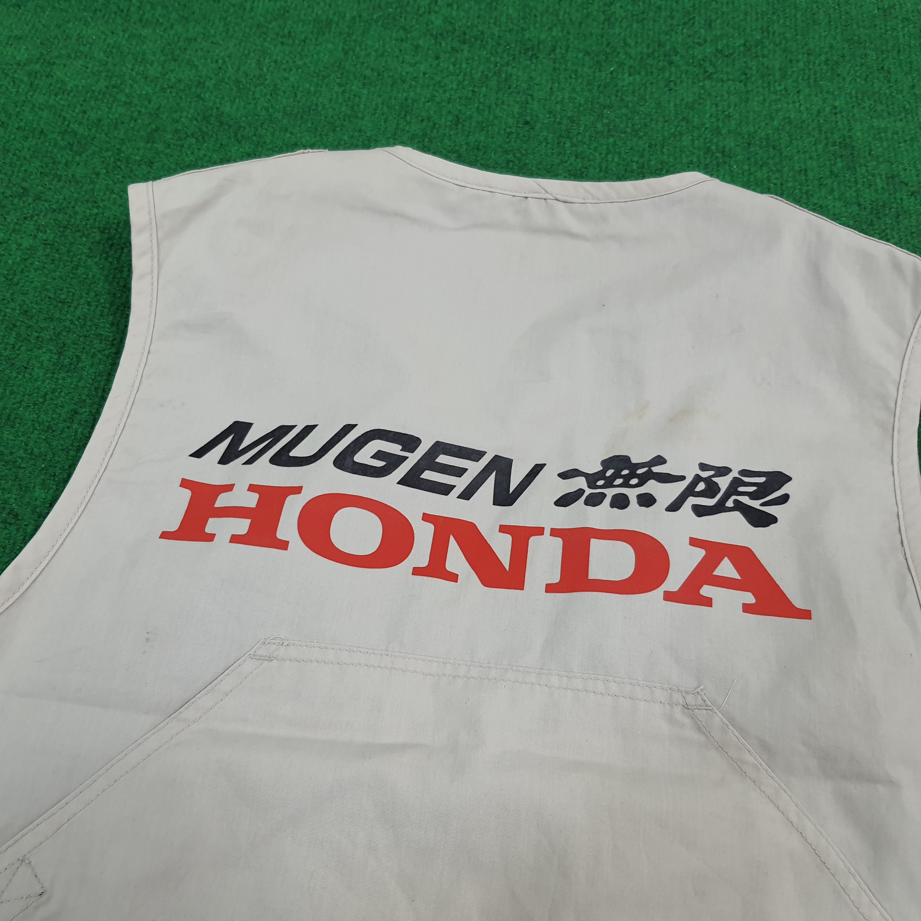 Japanese Brand × Vintage Vintage Lucky Strike Mugen Honda Japan Motorsports Vest Size US M / EU 48-50 / 2 - 4 Thumbnail