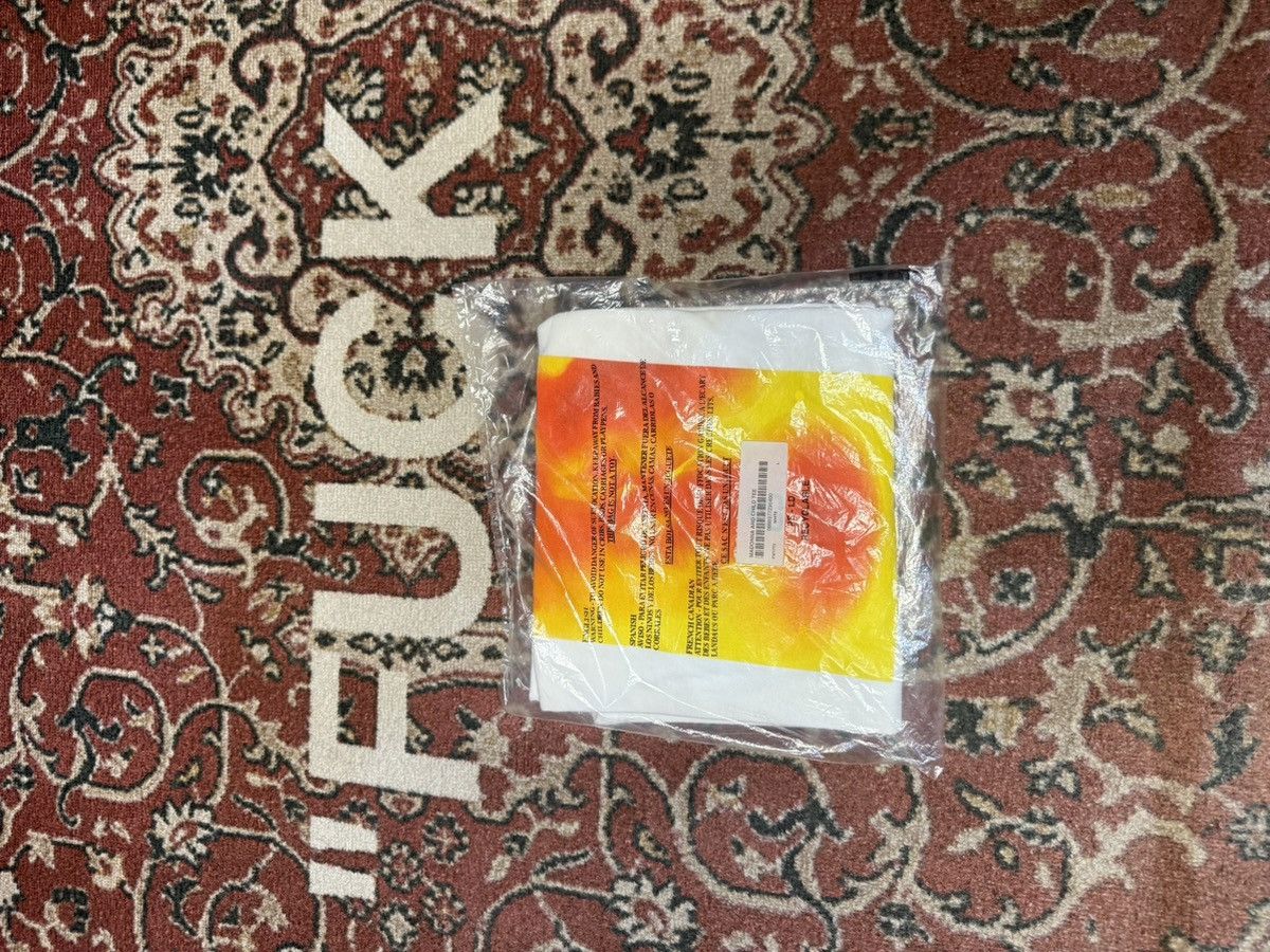Supreme VINTAGE SUPREME FW17 Madonna and Child SERRANO TSHIRT TEE Size US L / EU 52-54 / 3 - 2 Thumbnail