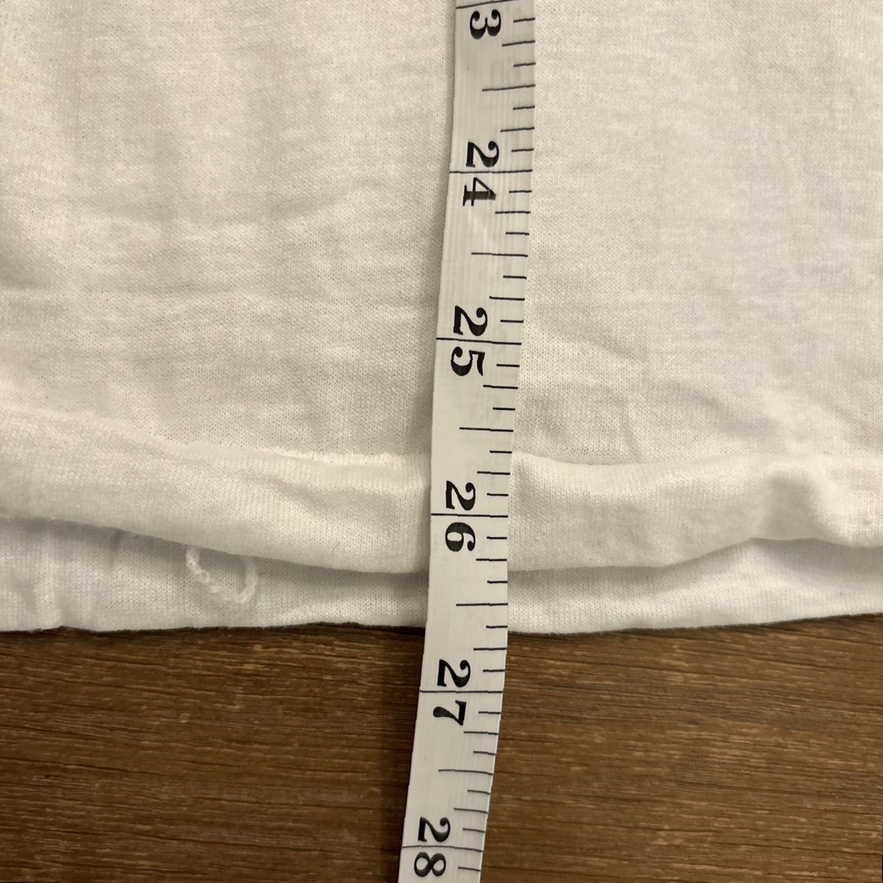 Hanes VINTAGE Hanes 1970s V Neck White T-Shirt Size S Single Stitch Mens Size US S / EU 44-46 / 1 - 4 Thumbnail