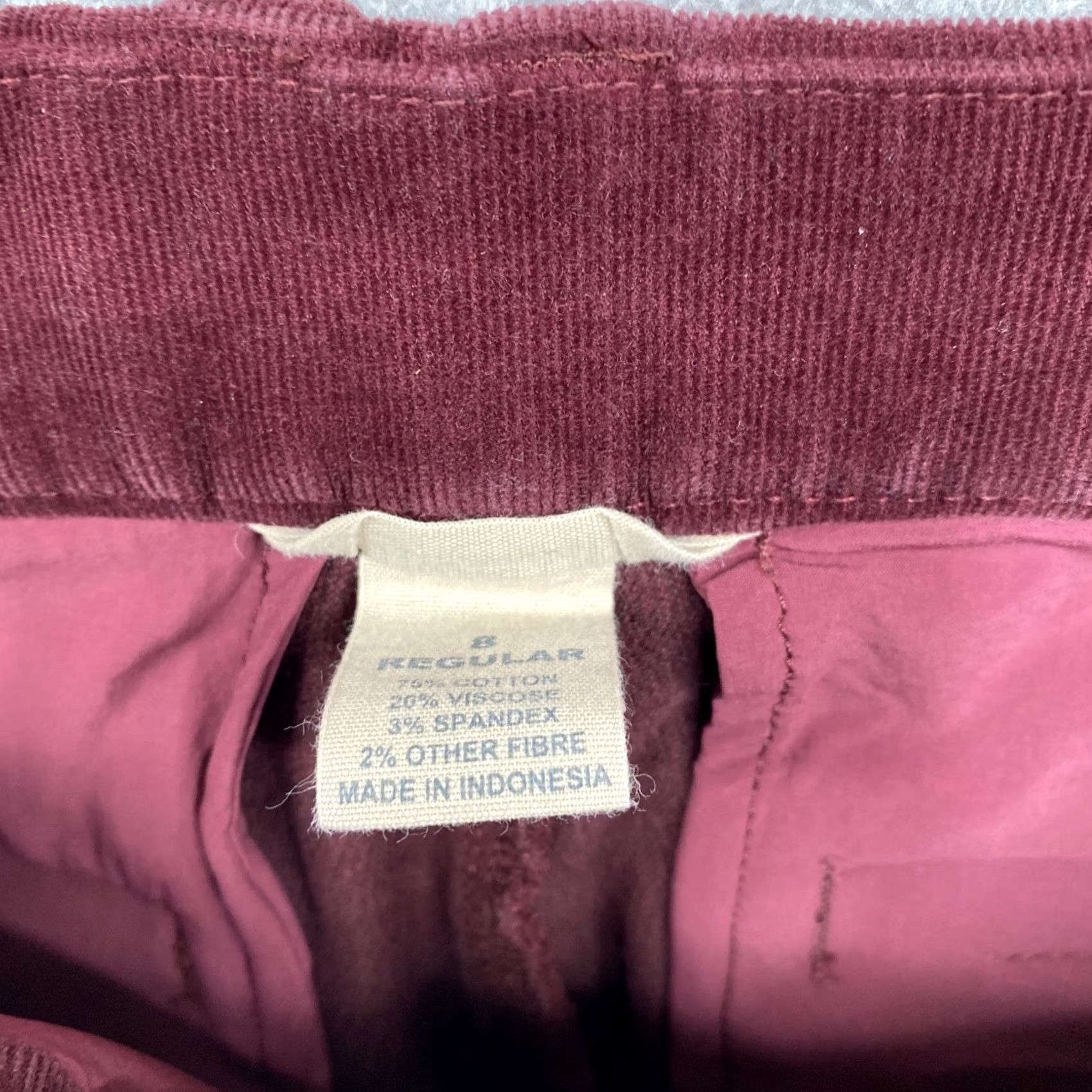 Duluth Trading Company Duluth Corduroy High Rise Burgundy Ankle Pants Women’s Size 8 Slim Skinny City Style Crew? Size 30" / US 8 / IT 44 - 3 Thumbnail