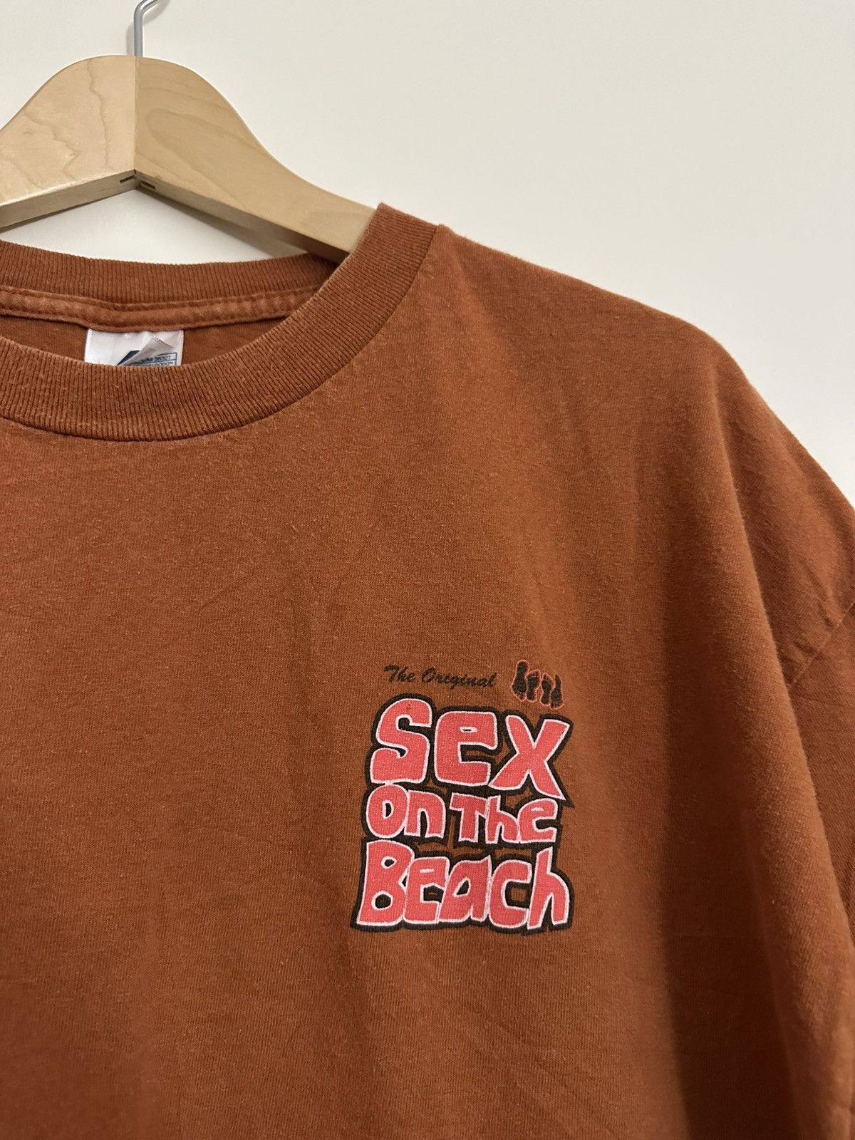 Vintage Vintage 90s Sex On The Beach Graphic Cocktail Heavy T-shirt Size US XL / EU 56 / 4 - 7 Thumbnail