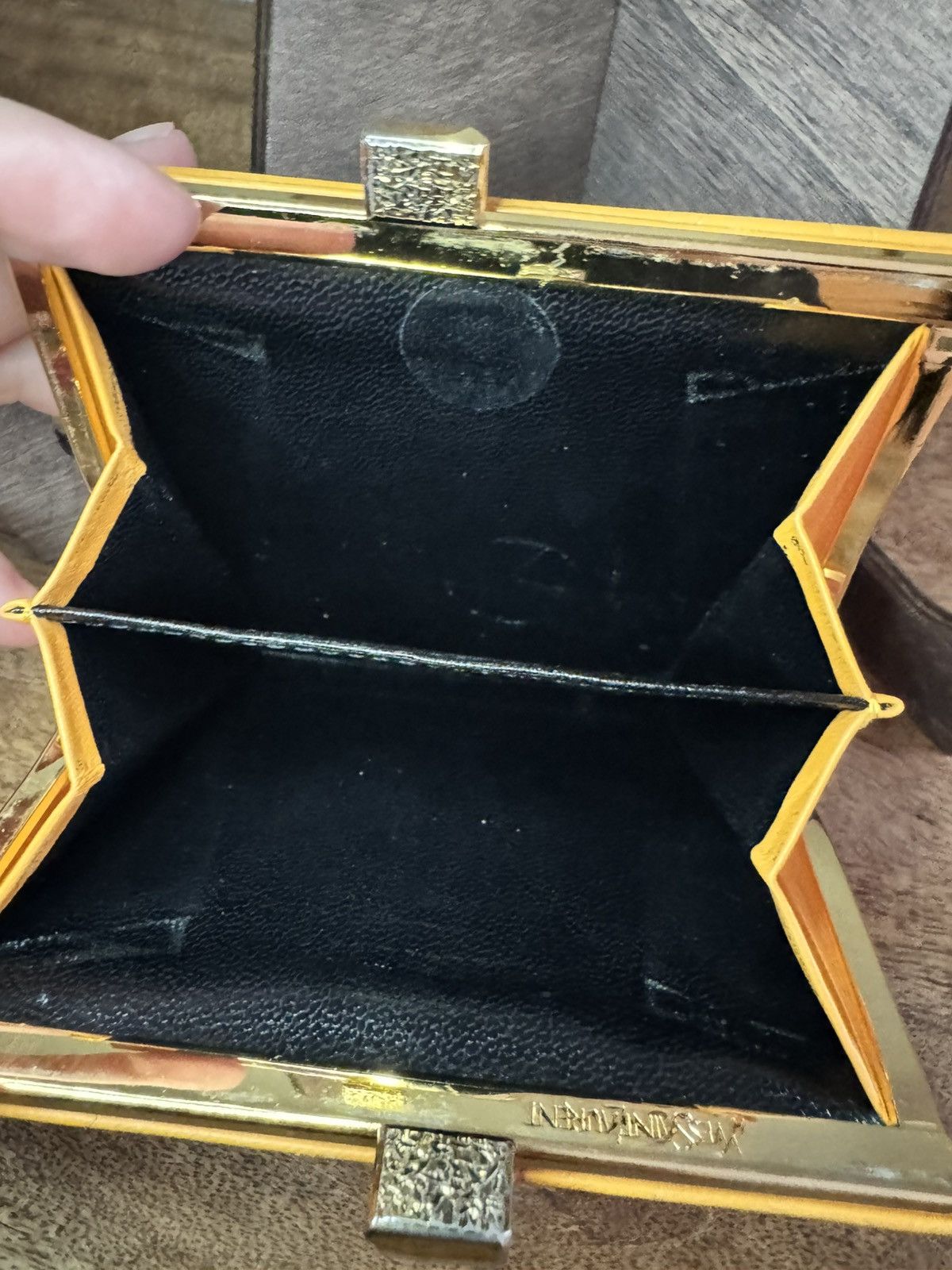 Yves Saint Laurent YSL kisslock wallet Size ONE SIZE - 6 Thumbnail