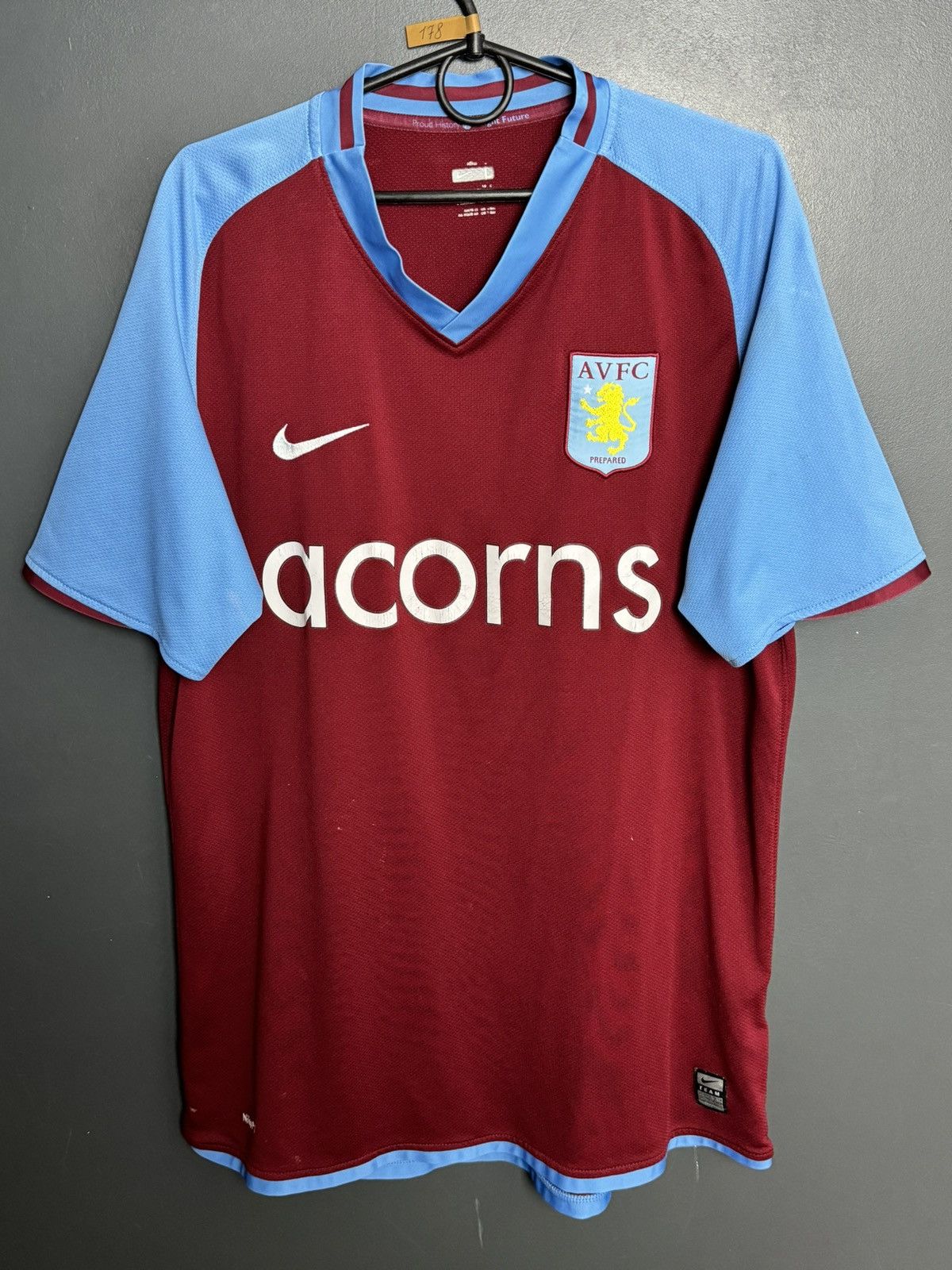 Nike Aston Villa 08/09 Home Football Jersey Size US L / EU 52-54 / 3 - 1 Thumbnail