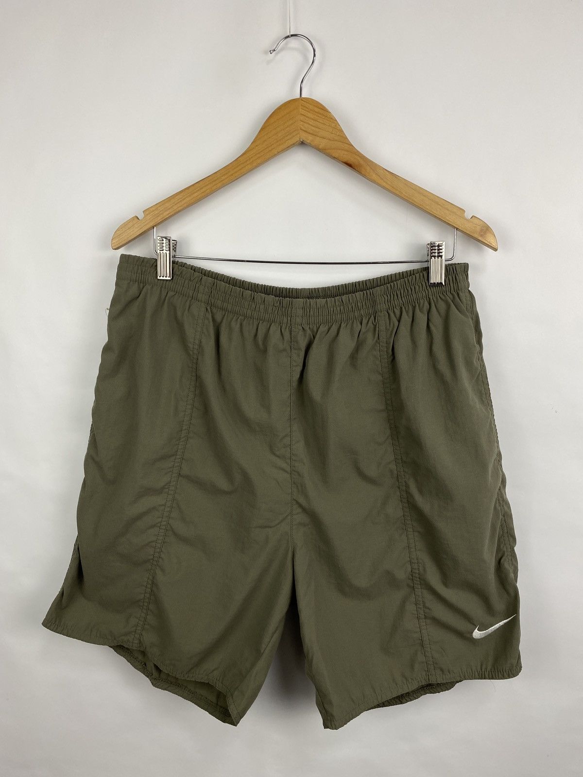 Nike 🇺🇸 Vintage 90s Nike Nylon Shorts Rare Retro Hype Y2K Size US 34 / EU 50 - 2 Thumbnail
