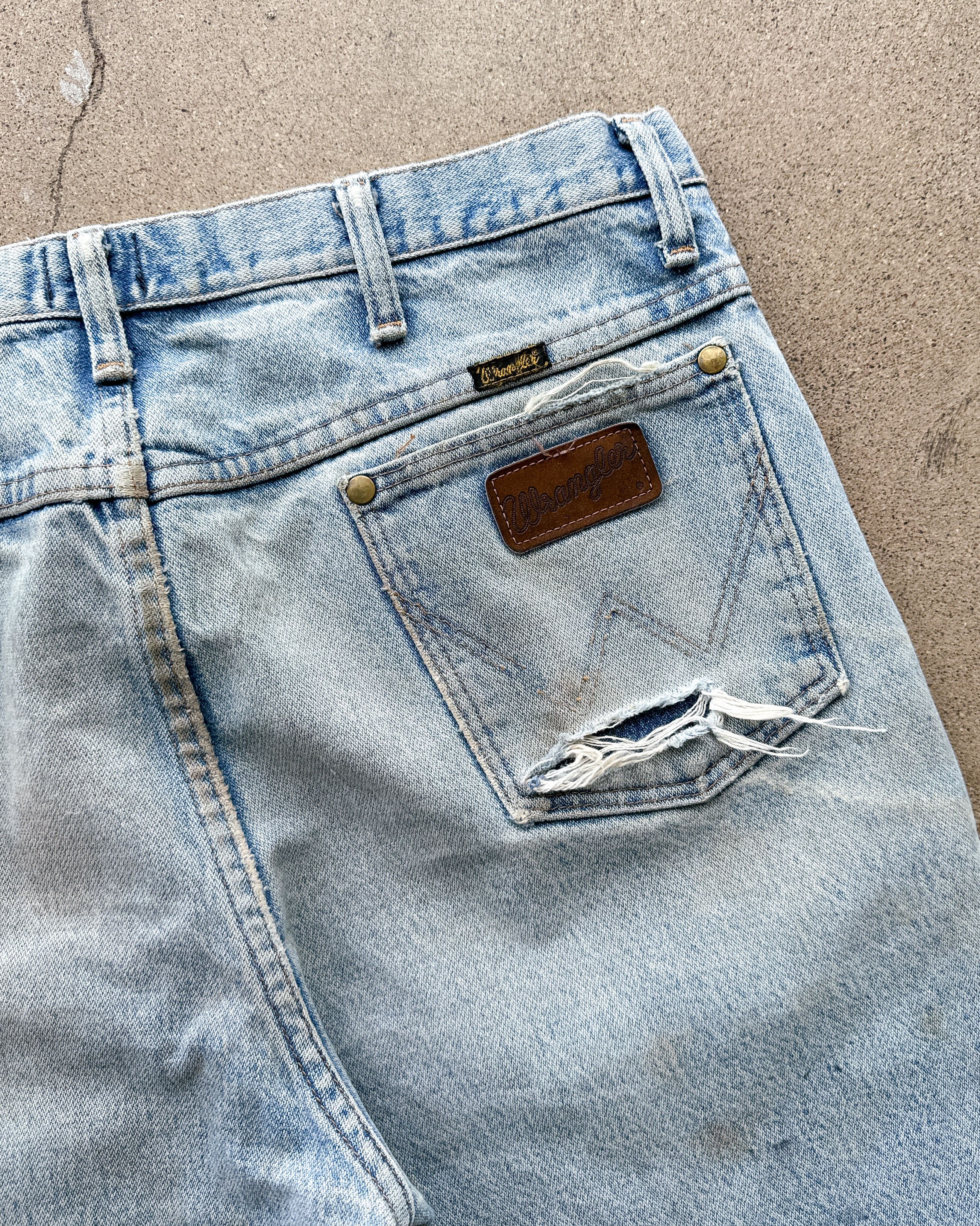 Wrangler Vintage Wrangler 36 MWZ Jeans Men's 34 Light Wash Distressed Size US 34 / EU 50 - 8 Thumbnail