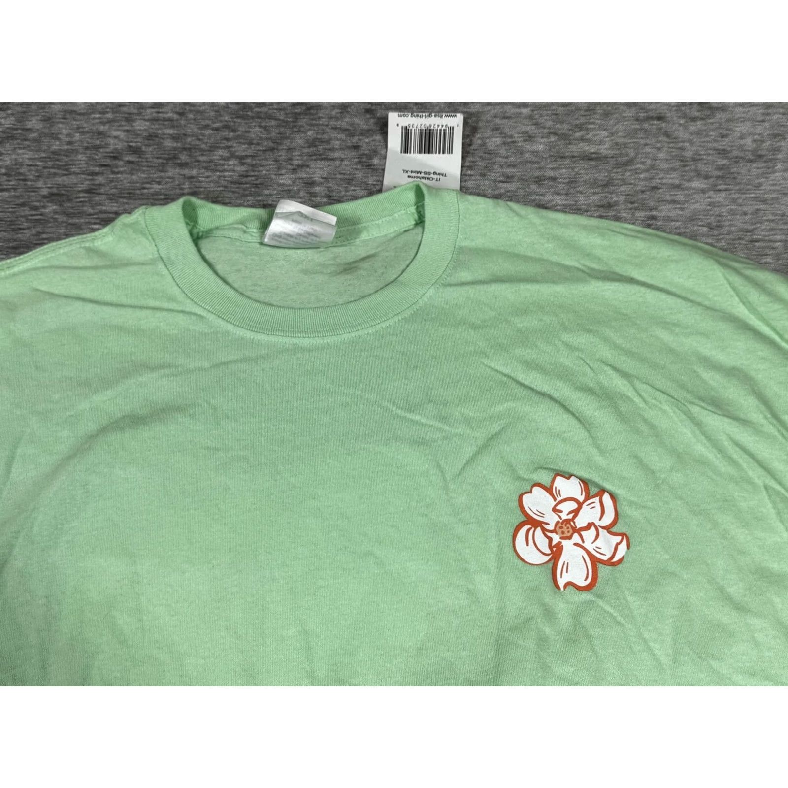 Vintage It’sa Girl Thing Shirt Womens 2XL Green Oklahoma Thing Graphic Tee Floral Glitter State Pride Tee Size XXL / US 16-18 / IT 52-54 - 7 Thumbnail