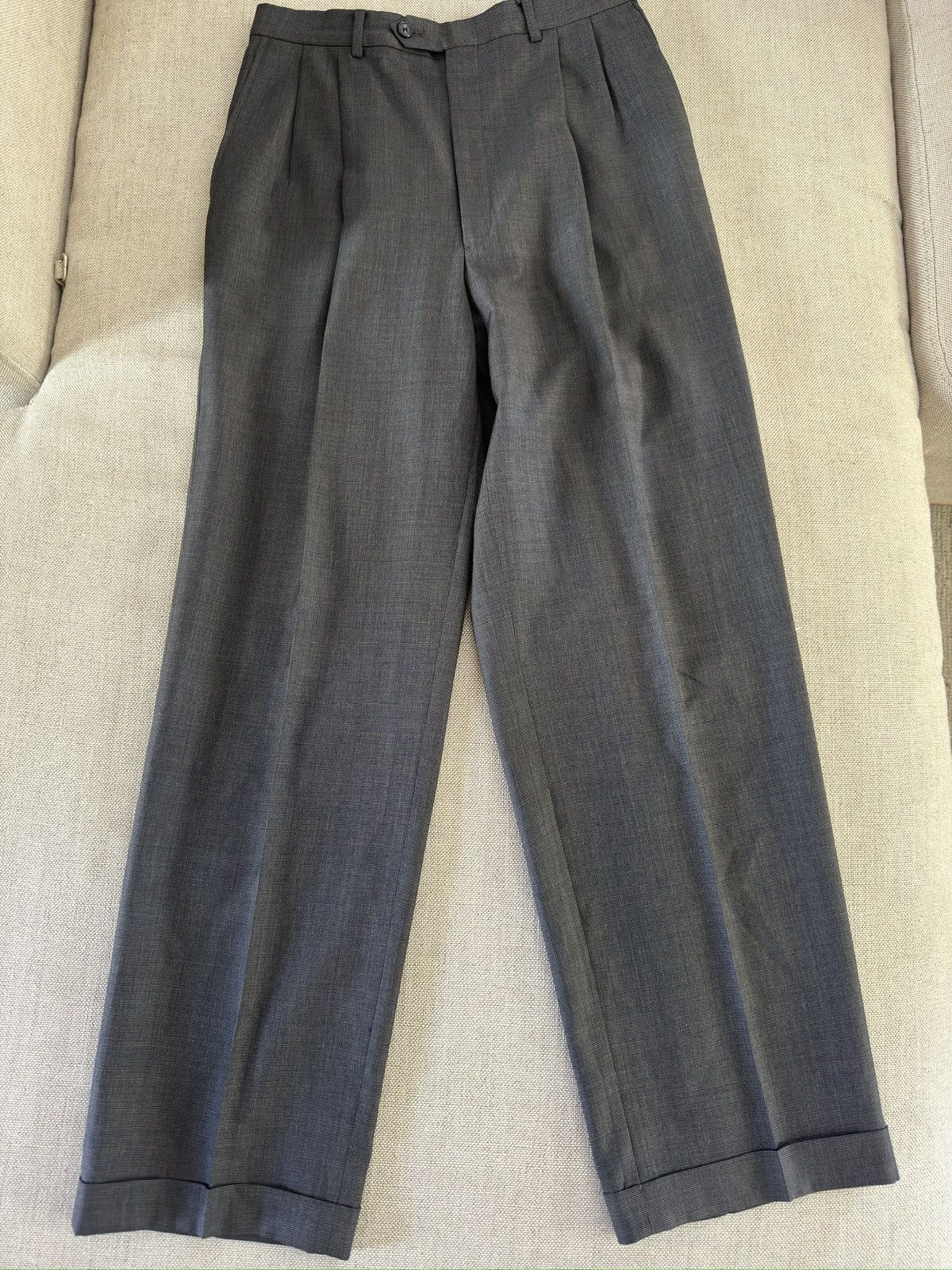 Bergdorf Goodman × Valentino Valentino Made In Italy DB Peak Lapel Wool Suit in Grey 40L Size 40L - 18 Thumbnail