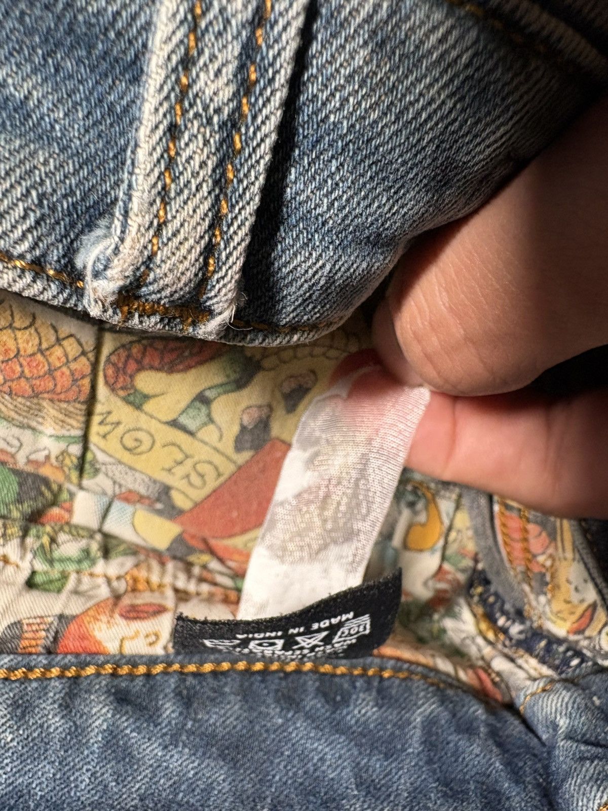 Ed Hardy VTG Ed Hardy "Dagger" Slim Taper Jean Embossed Skull Size 34 Size US 34 / EU 50 - 11 Thumbnail