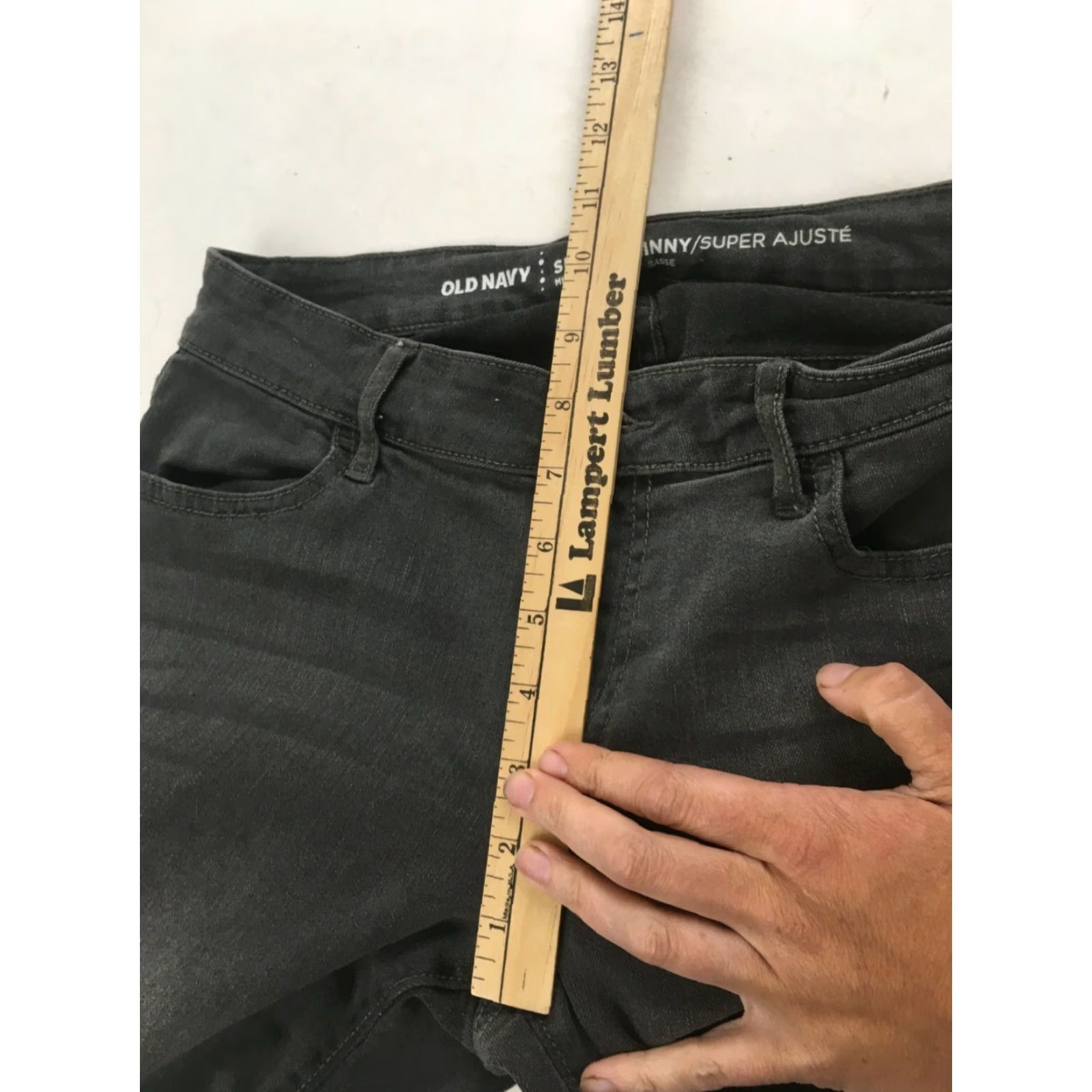 Old Navy Old Navy Jeans Women's Super Skinny Dark Wash Mid Rise Size 27 Denim Pants Gray Gray Denim Classic Solid 90s? Size 27" / US 4 / IT 40 - 5 Thumbnail