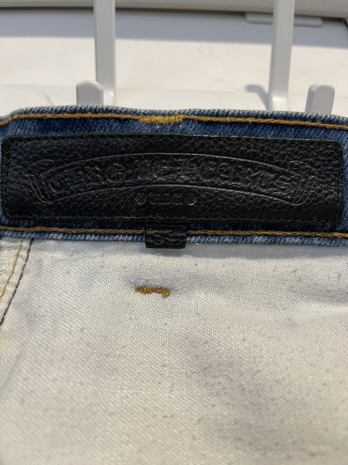 Chrome Hearts × Levi's Chrome Hearts Levi’s Cross Patch Denim Jeans Size US 34 / EU 50 - 15 Thumbnail