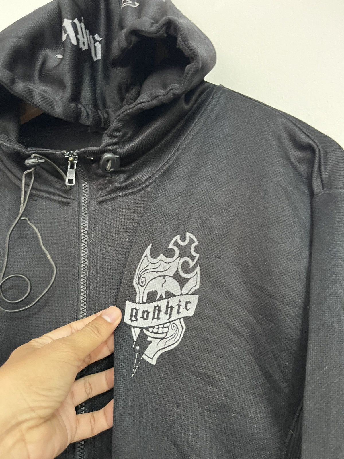 If Six Was Nine 💥Seven Zero One Skulls Poly Hoodie Size US M / EU 48-50 / 2 - 4 Thumbnail