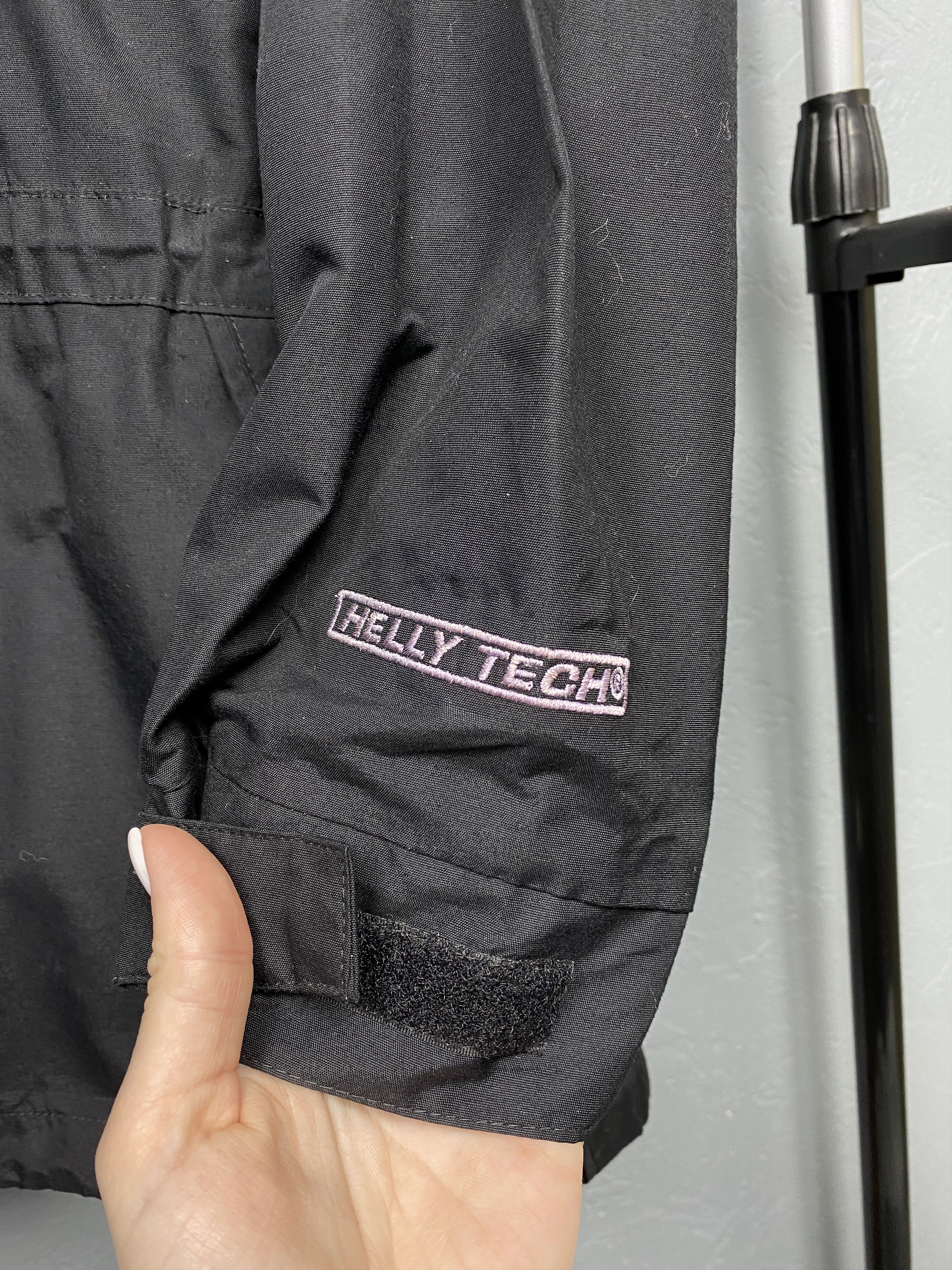 Helly Hansen × Vintage Helly Hansen Vintage Mens Nylon Outdoor Jacket Helly Tech Size US L / EU 52-54 / 3 - 4 Thumbnail