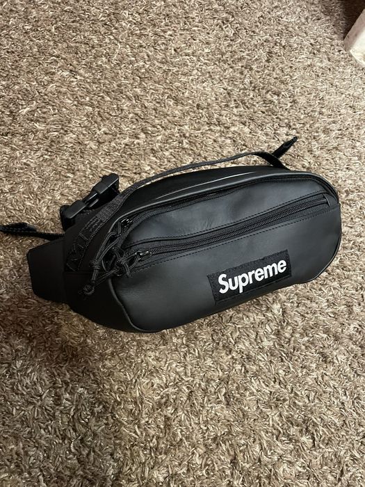 Supreme leather hot sale fanny pack