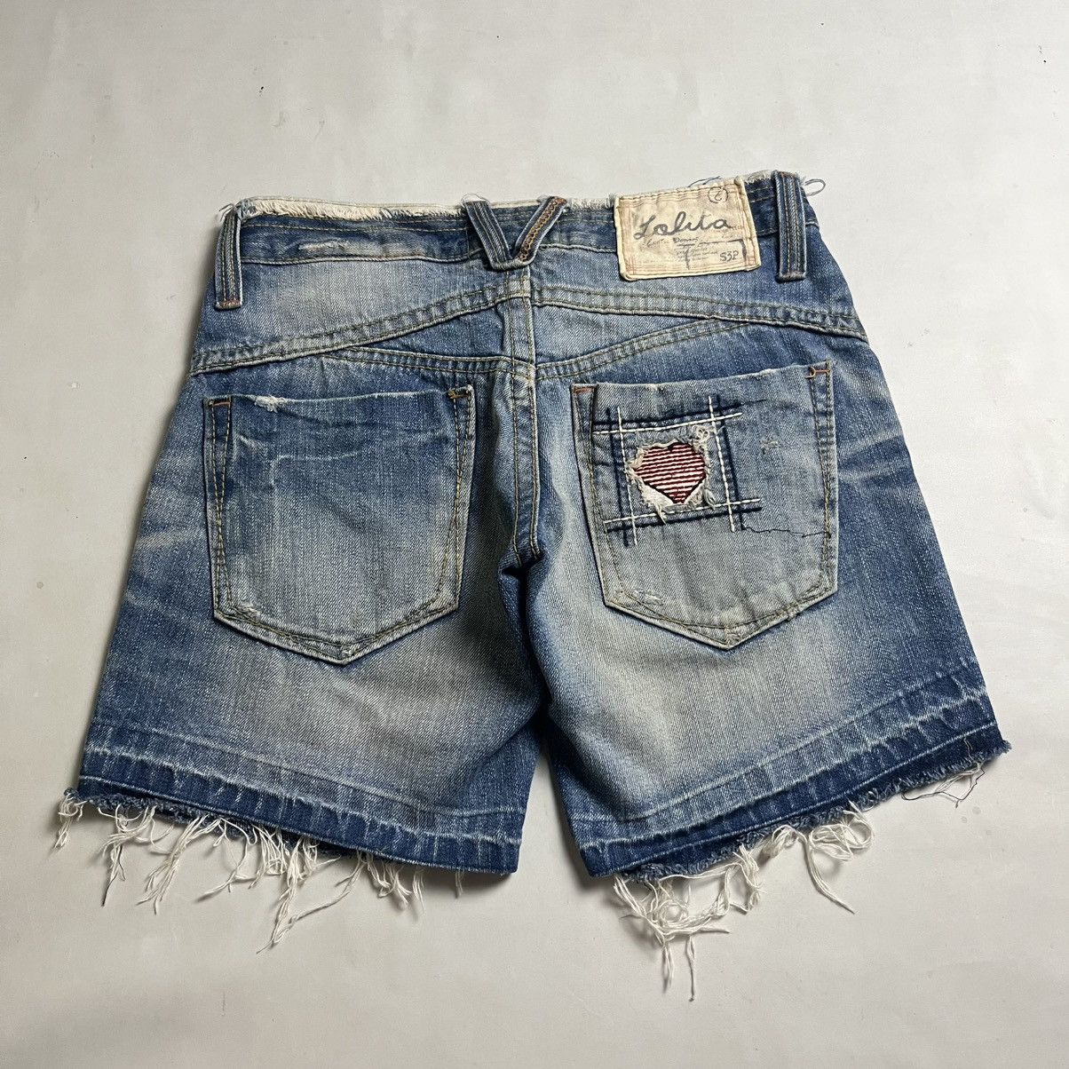 Le Grande Bleu (L.G.B.) Y2K Lolita Jeans distresss denim short Size 30" / US 8 / IT 44 - 2 Thumbnail