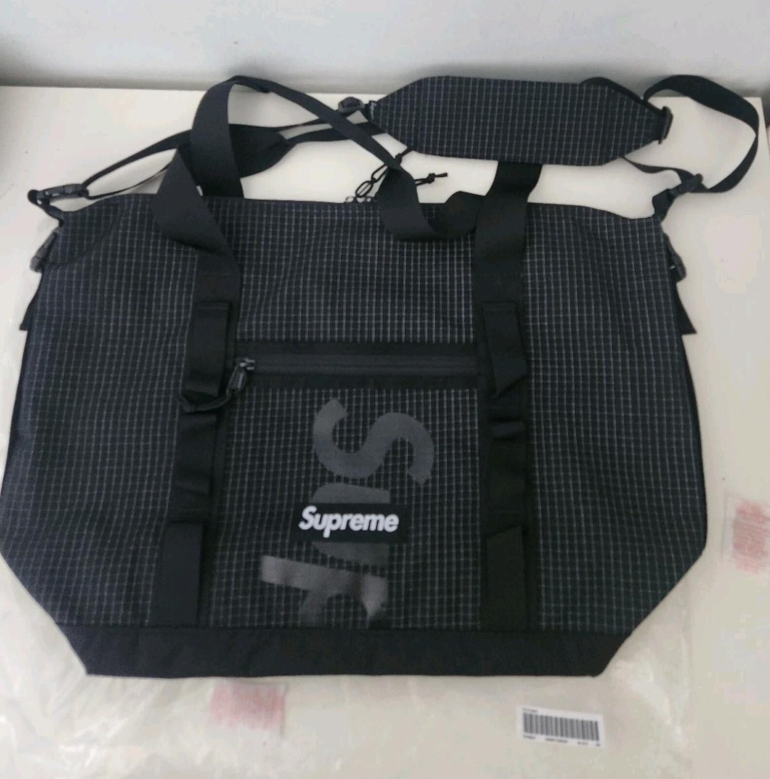 Supreme SUPREME HULKEN ROLLING TOTE BAG | Grailed