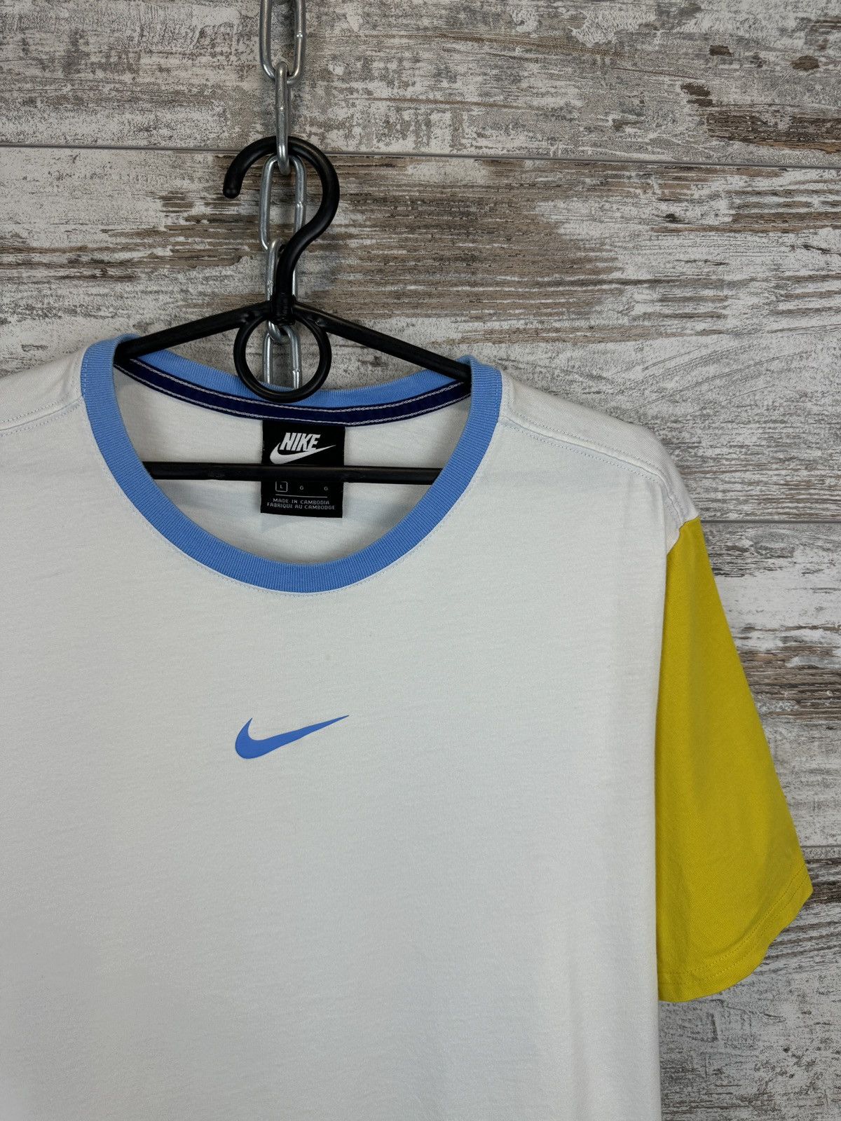 Nike Mens Vintage Nike centre swoosh T-shirt y2k drill tee Size US L / EU 52-54 / 3 - 3 Thumbnail