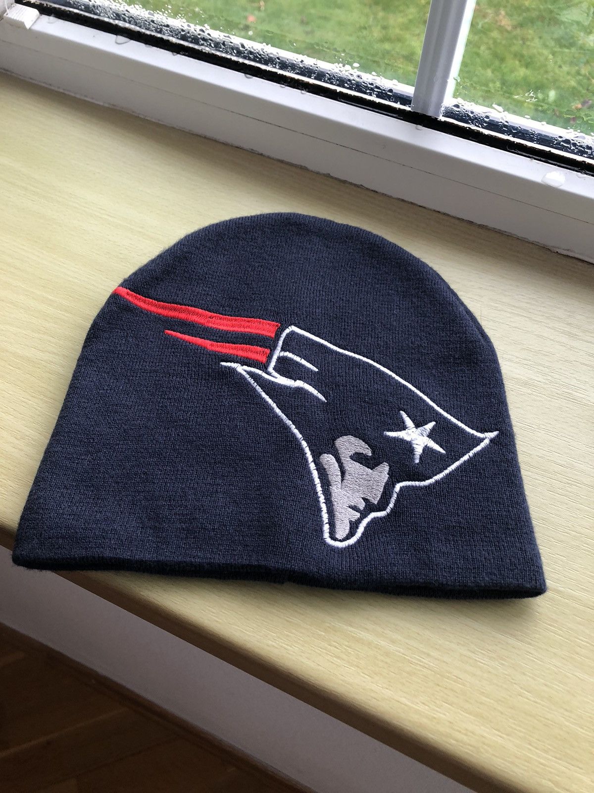 NFL NEW ENGLAND PATRIOTS NFL VINTAGE BEANIE HAT CAP Size ONE SIZE - 1 Thumbnail