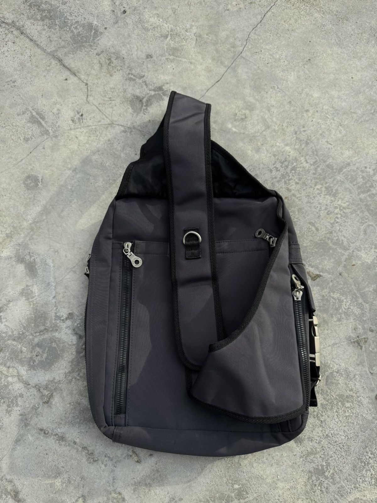 If Six Was Nine Tete Home Issey Miyake crossbody Bag / Nice design Size ONE SIZE - 2 Thumbnail