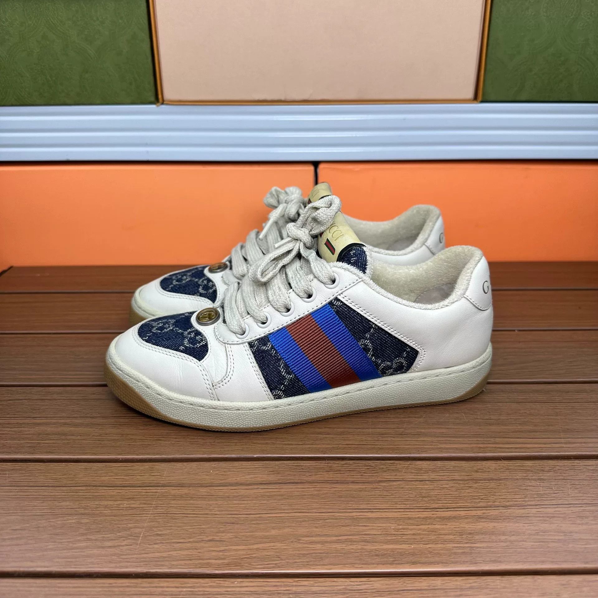 Gucci Gucci Blue Lowtop Sneakers it_34-5 Women Size US 4.5 / IT 34.5 - 1 Thumbnail