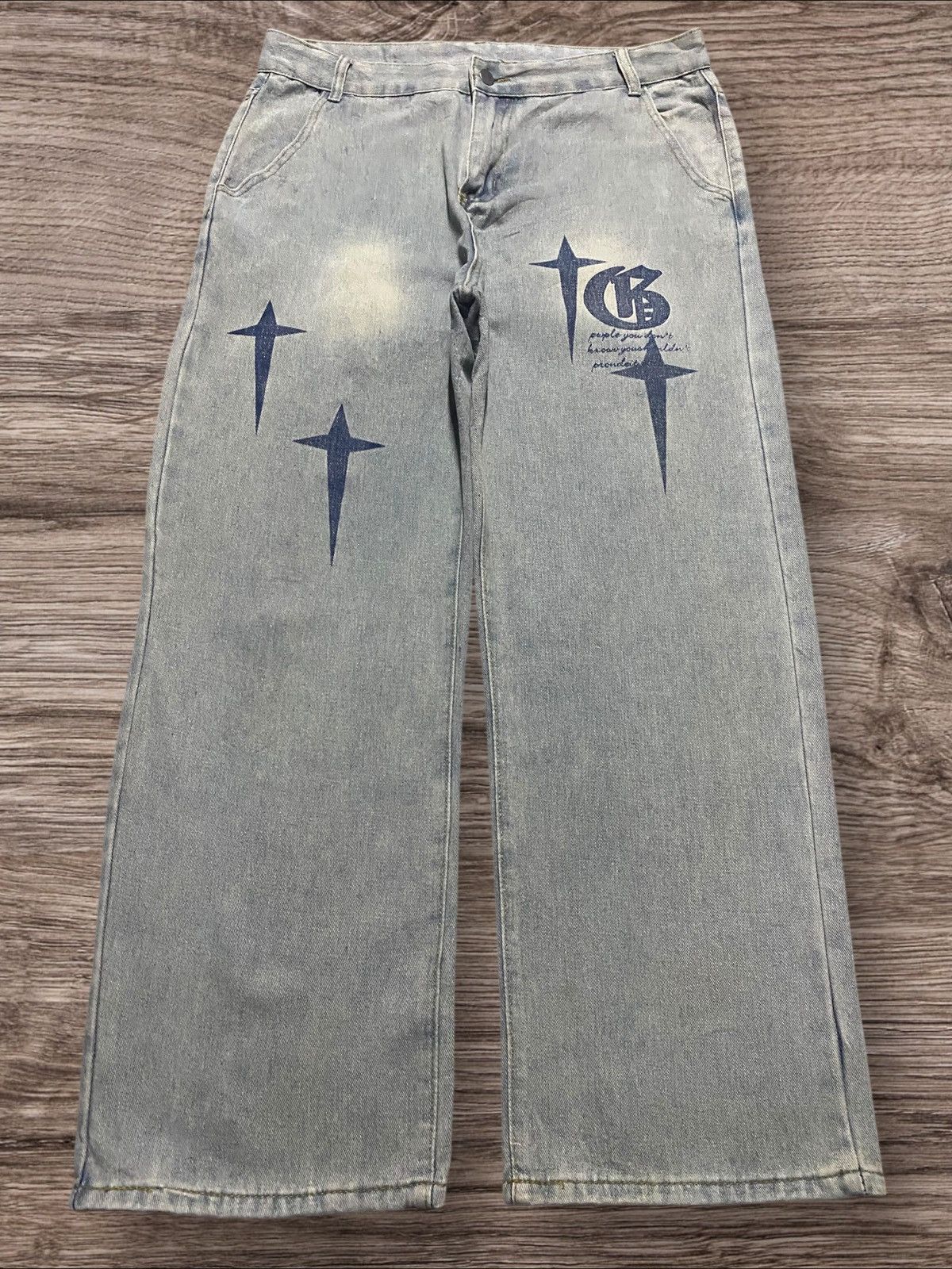 Japanese Brand Vintage Japanese Brand Cross Print Faded Wash Baggy Jeans Size US 35 - 1 Thumbnail