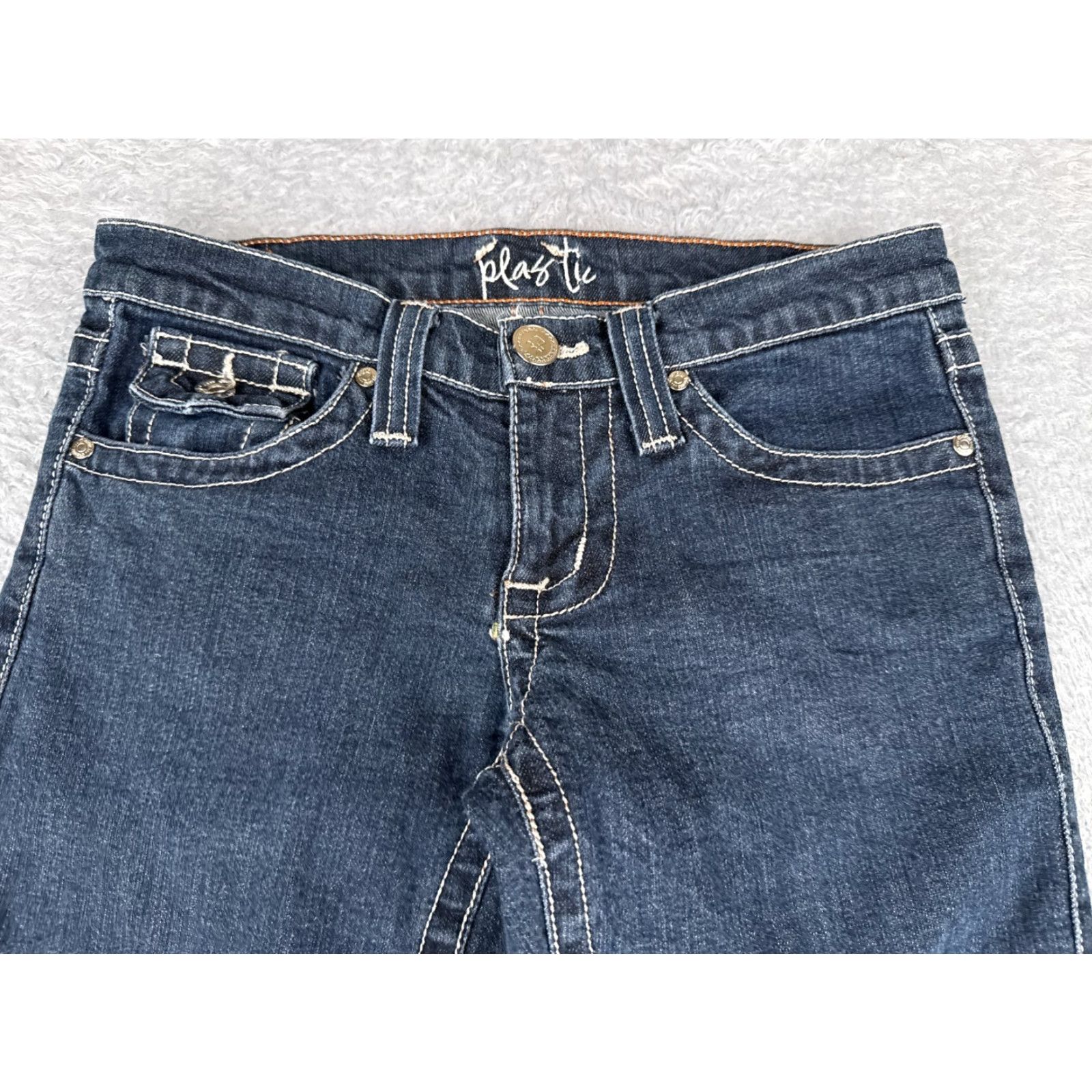 Mossimo Mossimo Jeans Juniors 9 Blue Denim Bootcut Low Rise 29x33 Dark Embroidered Logo 5-Pocket Design Vintage No Women Hippo... Size 30" / US 8 / IT 44 - 4 Thumbnail