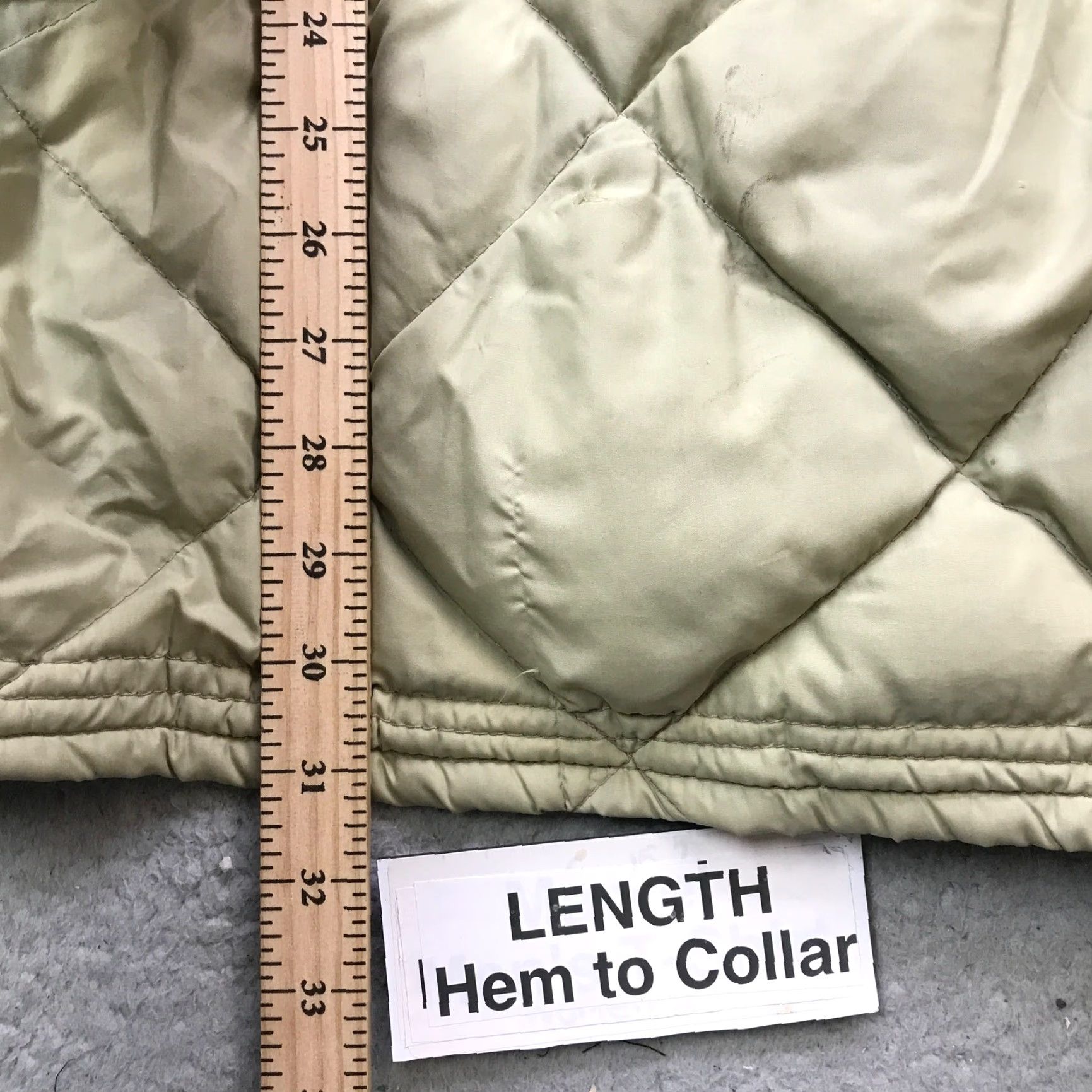 Walls VINTAGE Walls Blizzard Pruf Parka Jacket Mens M Green Down Puffer Coat Long Zip Fur Trim 80s Workwear Casual Size US M / EU 48-50 / 2 - 5 Thumbnail