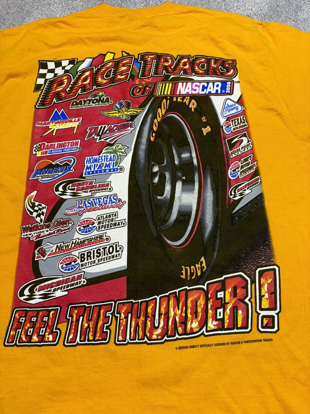 NASCAR × Vintage Nascar Feel The Thunder Vintage T-shirt Racing size L Size US L / EU 52-54 / 3 - 7 Thumbnail