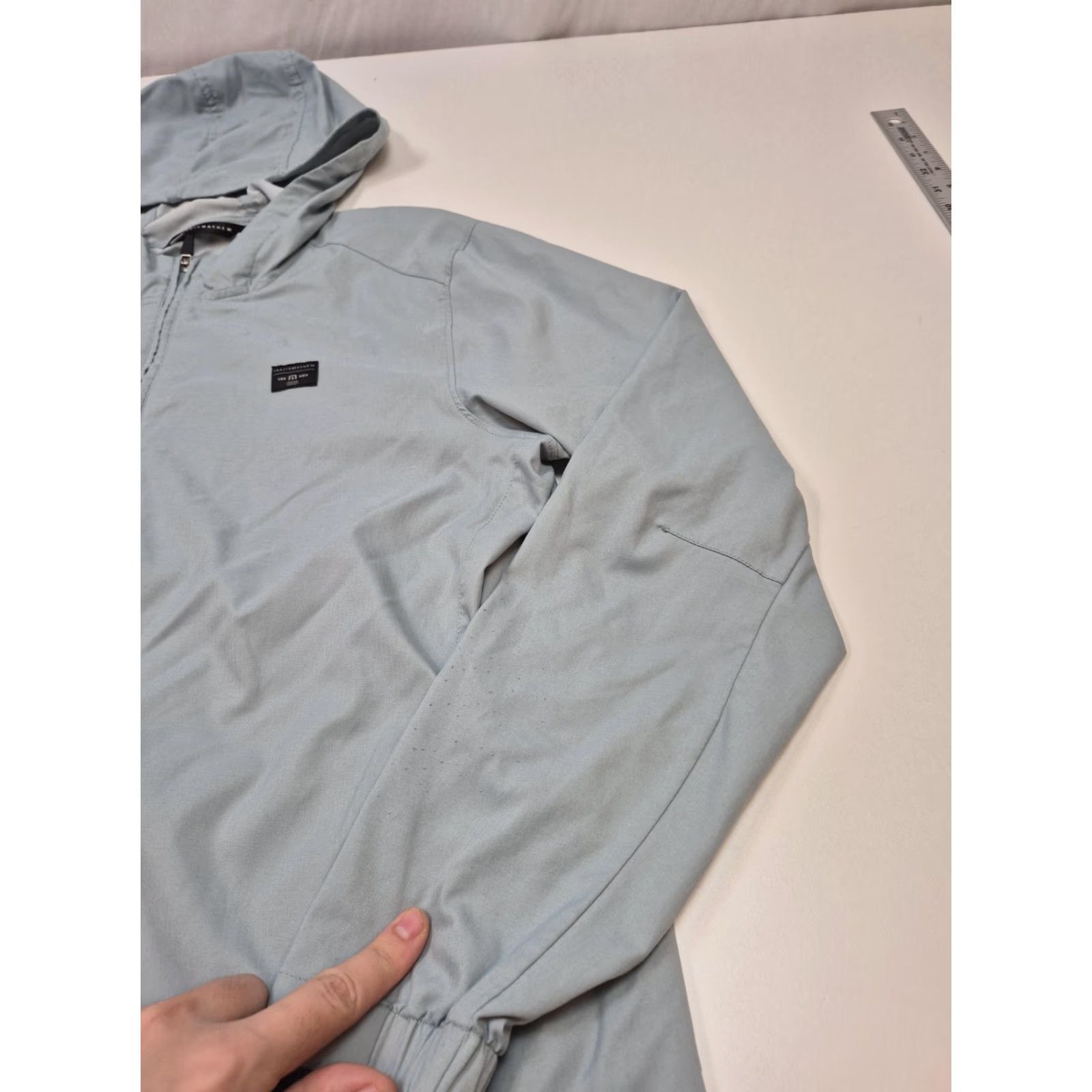 TravisMathew TravisMathew Jacket Mens Large Blue Hooded Full Zip Golf Windbreaker 1MAA5850 Size US L / EU 52-54 / 3 - 3 Thumbnail