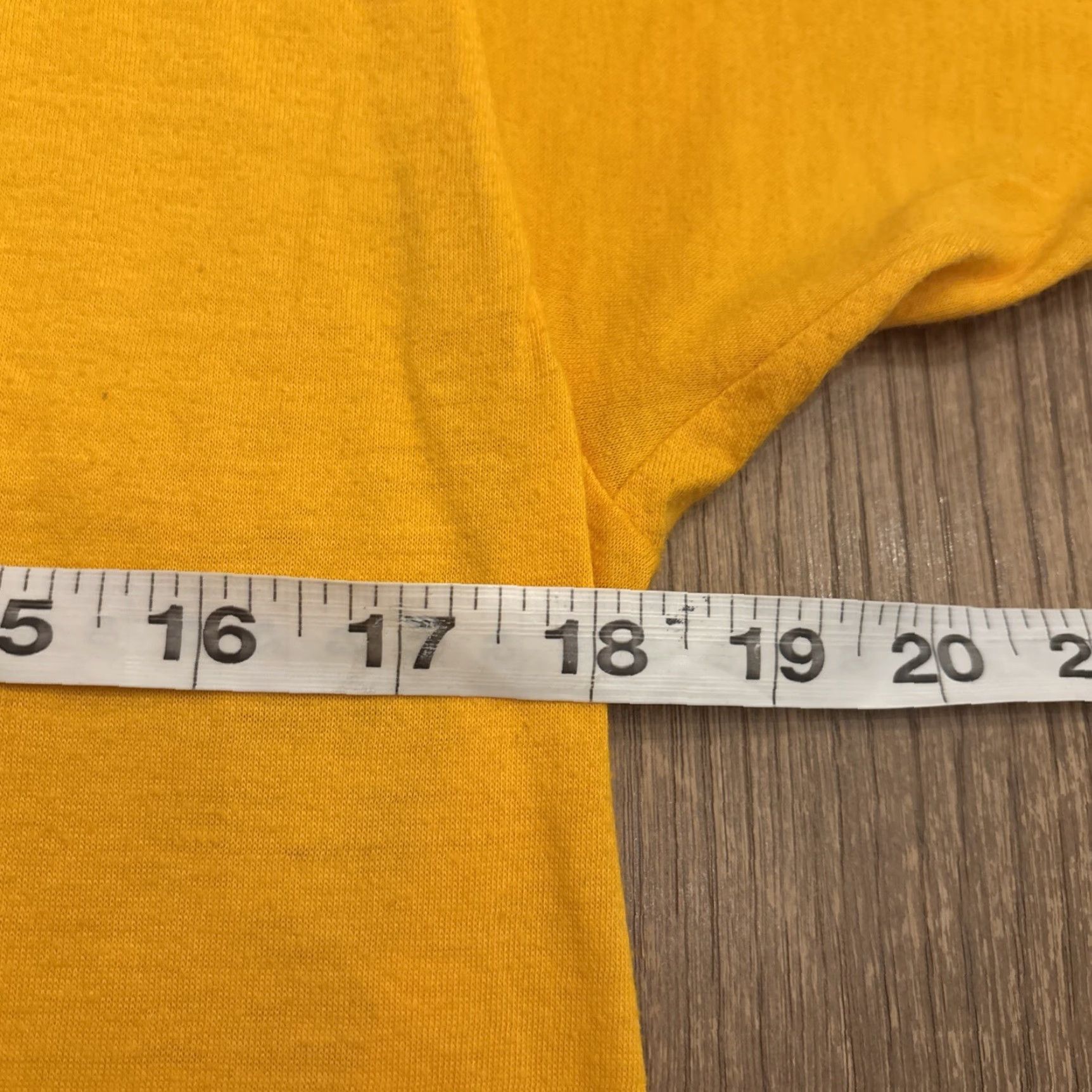 Vintage VINTAGE Single Stitch Green Wave Football T-Shirt M Men Shirt Nobody Ever Drowned In Sweat Size US M / EU 48-50 / 2 - 6 Thumbnail