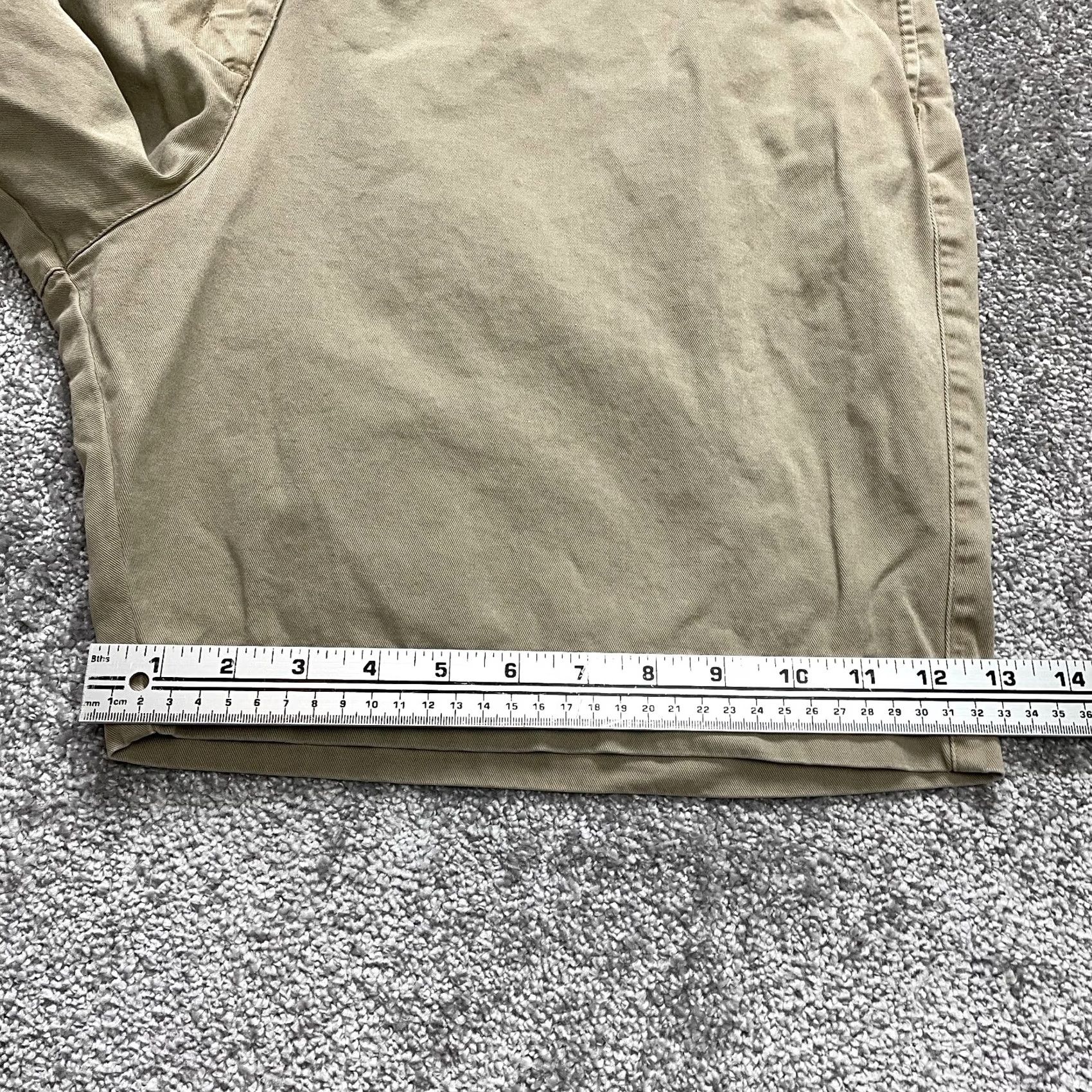 Vintage Woolrich John Rich and Bros Chino Shorts Womens 18 Brown Beige Cotton Casual 8" Vintage N/A Size 25" / US 0 / IT 36 - 2 Thumbnail