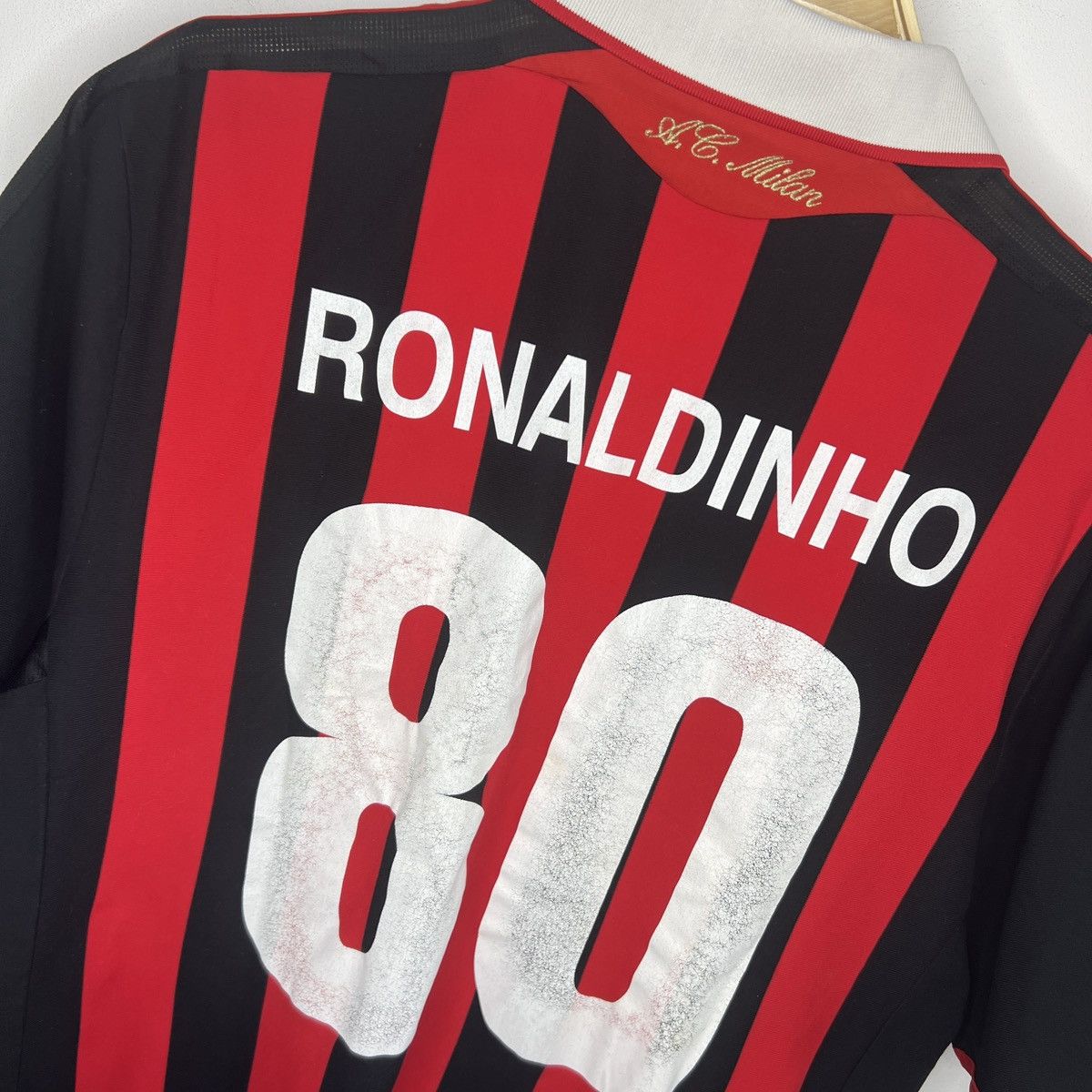 Adidas Authentic 09-10 Ronaldinho AC Milan Home Soccer Jersey Size US M / EU 48-50 / 2 - 10 Thumbnail