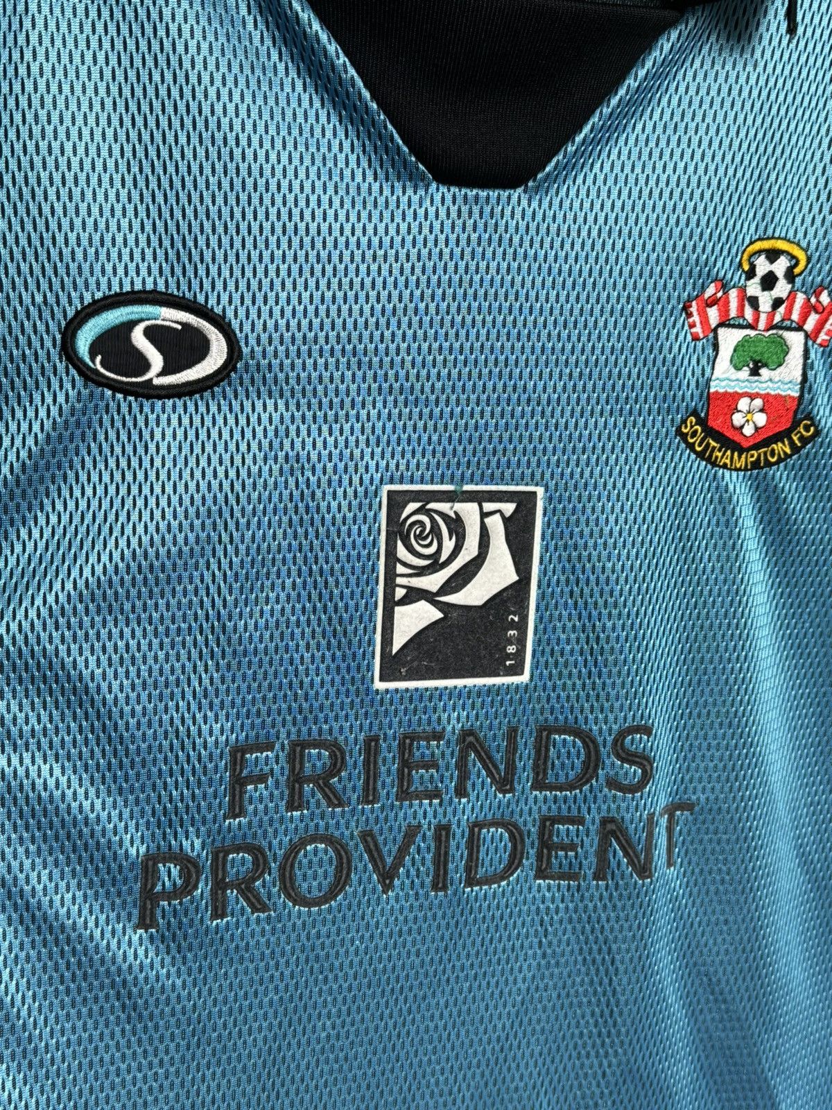 Other Southampton 02/03 Goalkeeper Football Long Sleeve Jersey Size US XL / EU 56 / 4 - 3 Thumbnail