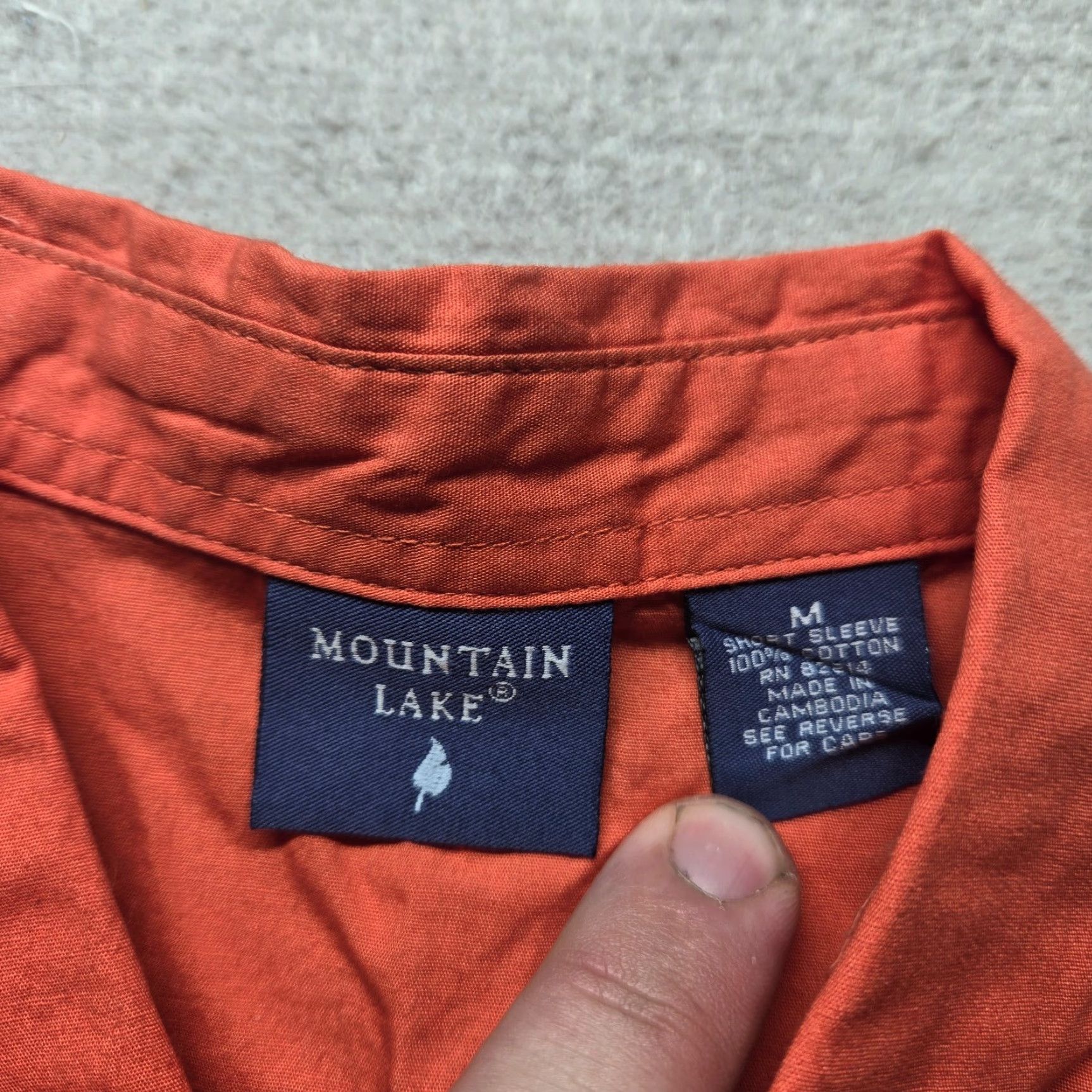 Vintage Mountain Lake Shirt Women Adult Medium Orange Solid Short Sleeve Button Front Size M / US 6-8 / IT 42-44 - 3 Thumbnail