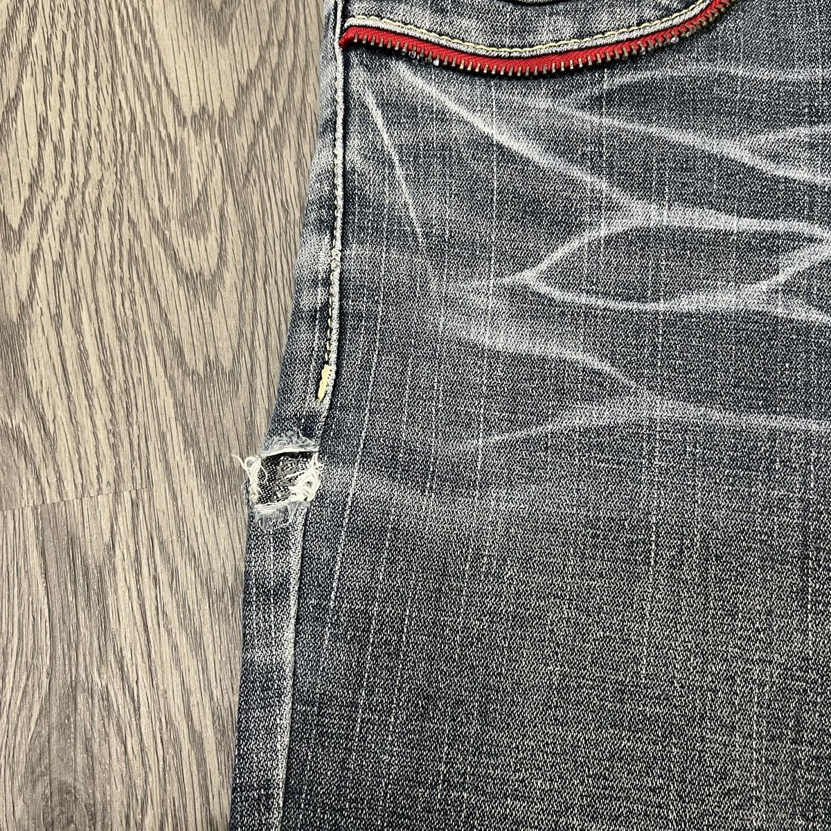 If Six Was Nine B.C.B.G - Flared Denim Fadding with Patch Skull Lgb Style Size US 26 / EU 42 - 9 Thumbnail