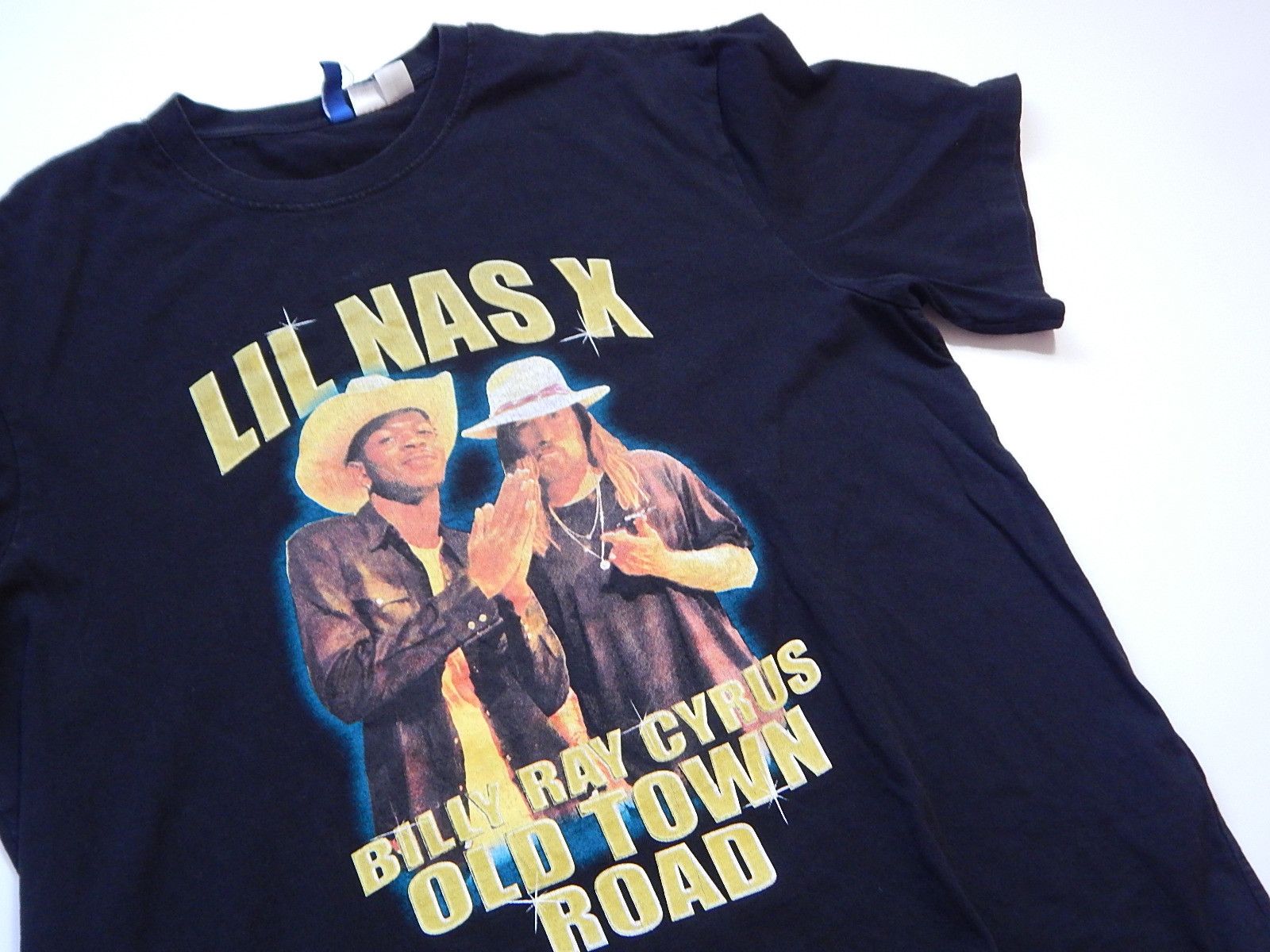 Rap Tees lil nas x billy ray cyrus old town road rap tee Size US L / EU 52-54 / 3 - 2 Thumbnail