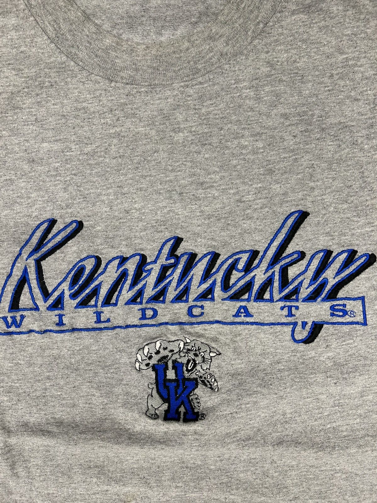 Vintage Crazy Vintage 90s Essential Grey Kentucky University T-Shirt Size US XL / EU 56 / 4 - 2 Thumbnail