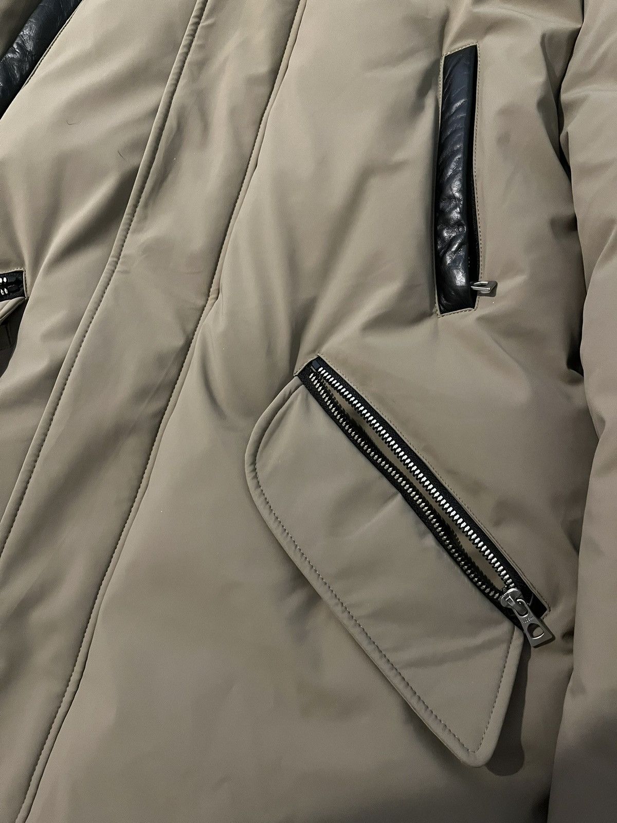 RUDSAK 800+ Fill Down Parka w/ Raccoon Fur Trim – Size S