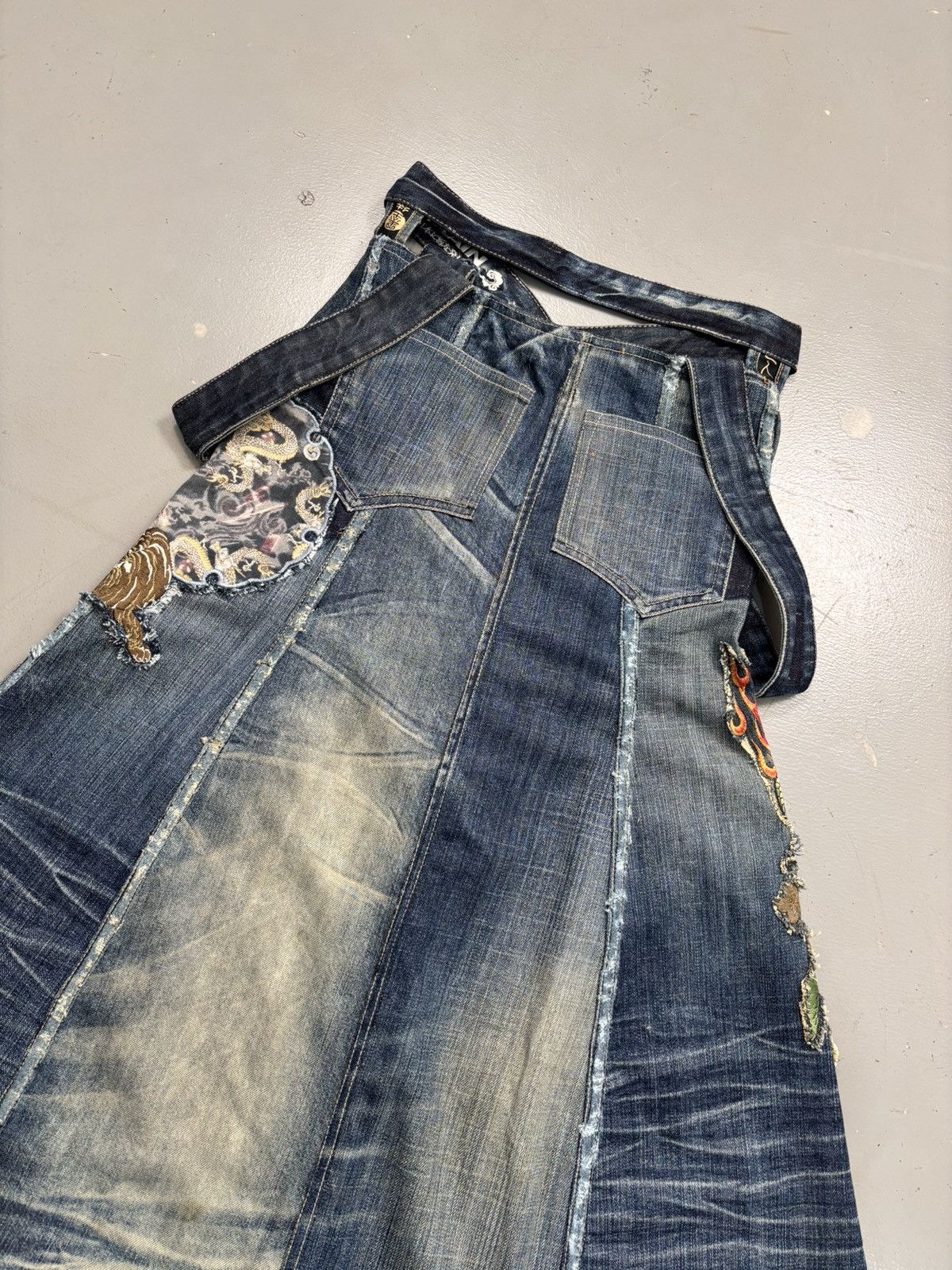 Japanese Brand Vintage Japanese embroidered reworked nomad denim skirt Size 28" / US 6 / IT 42 - 16 Thumbnail