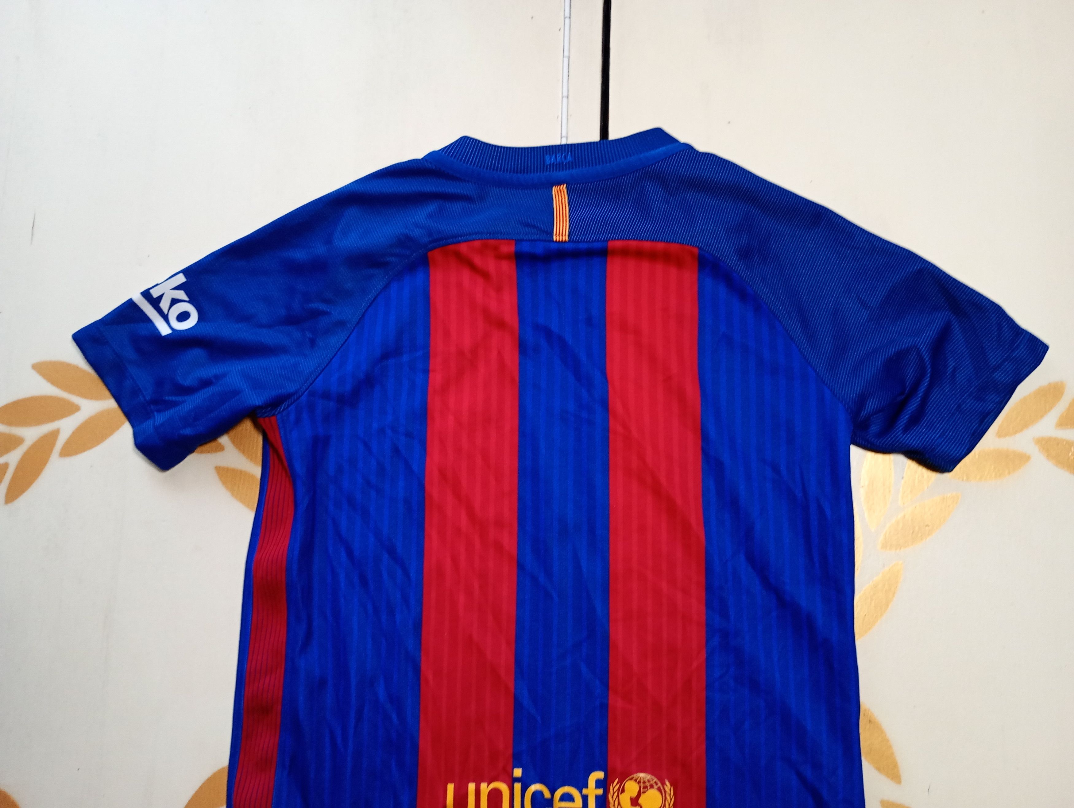 Nike Nike Barcelona FC Jersey 2016-2017 kids size L 12-13 years Size US XXS / EU 40 - 13 Thumbnail