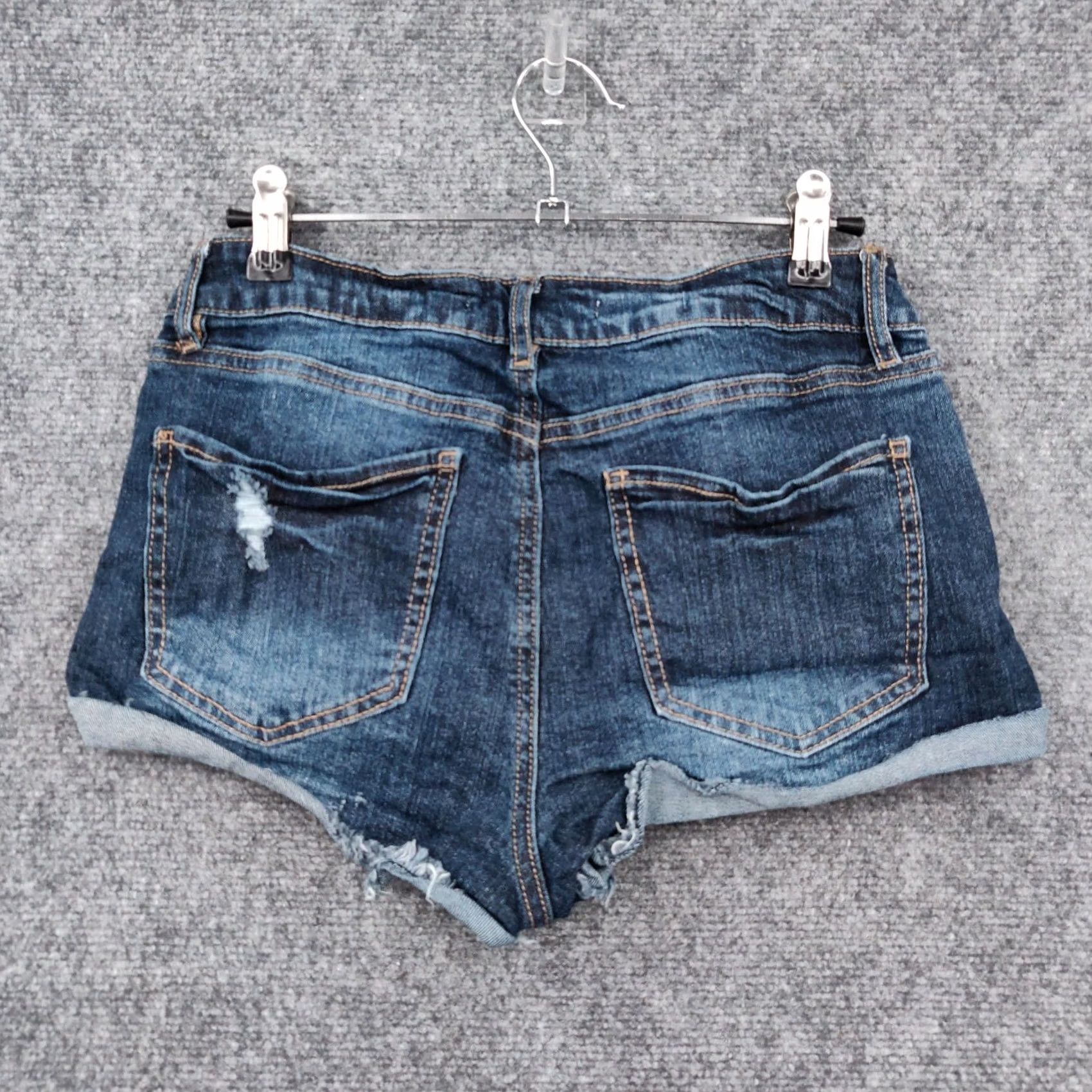 Denime Highway Shorts Womens 7/8 Blue Hot Pants Mid Rise Cuffed Stone Wash Denim Size 27" / US 4 / IT 40 - 2 Thumbnail