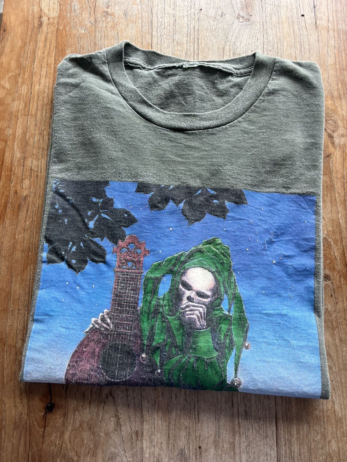 Band Tees Vintage GRATEFUL DEAD 1995’s Art design Tshirt Size US XL / EU 56 / 4 - 1 Thumbnail