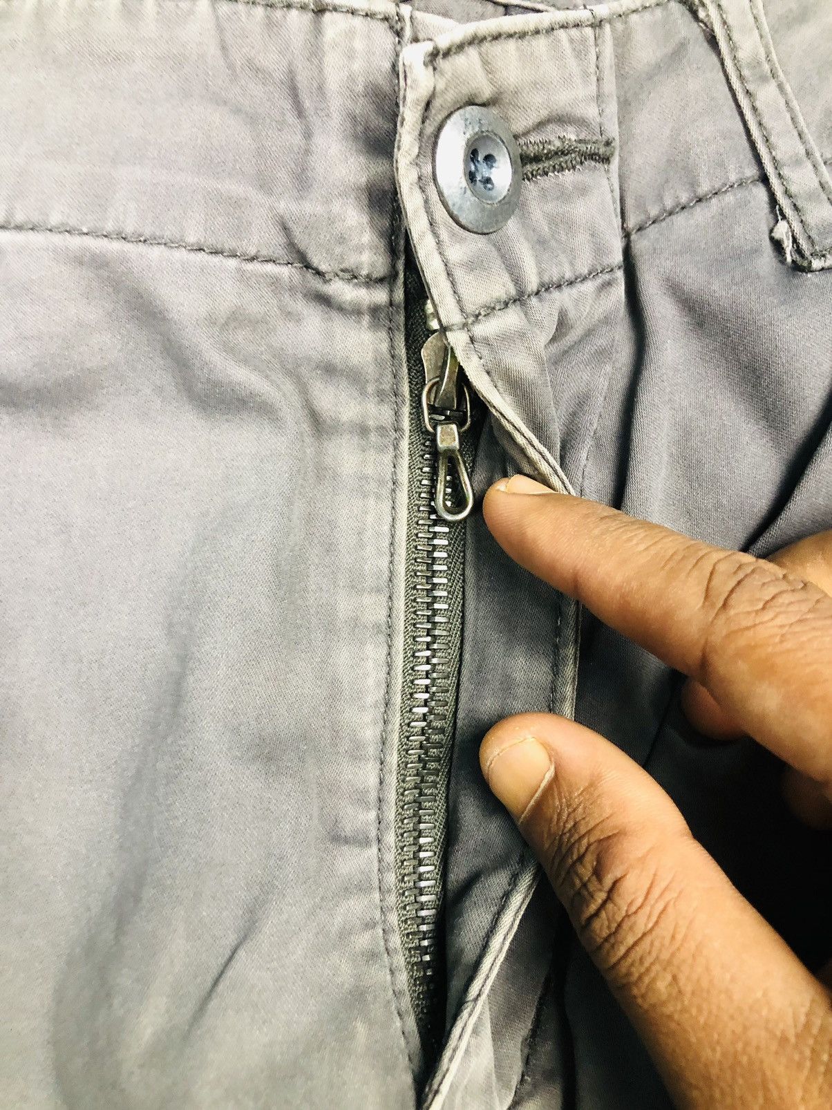 Attachment ATTACHMENT Made in Japan Wide Leg Cargo Pants (40) Size US 31 - 8 Thumbnail