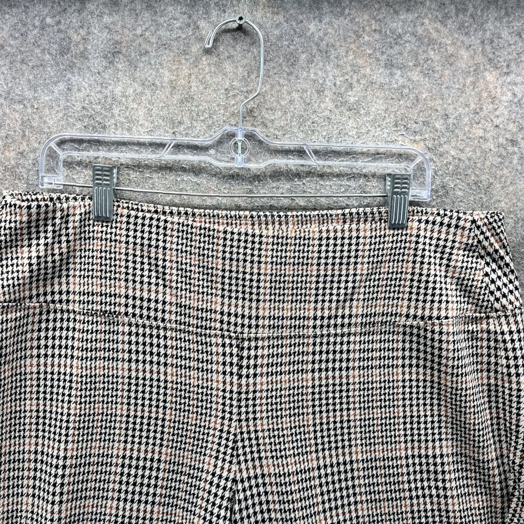 J. Jill J. Jill Pants Womens XL Petite Multicolor Check Cropped Tapered Pull-On Knit Pockets Business Casual Travel Size 40" / US 18 - 6 Thumbnail