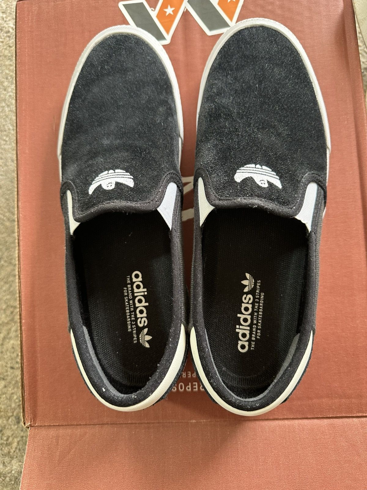 Adidas Adidas Gonz slip ons Size US 10.5 / EU 43-44 - 1 Thumbnail