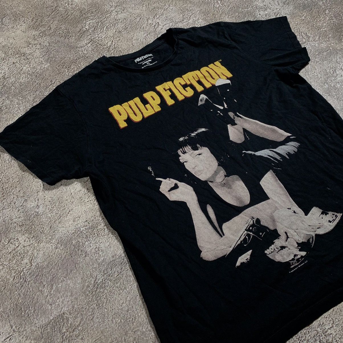 Vintage Vintage Y2K Pulp Fiction Graphic Tee Uma Thurman Tarantino X Size US XL / EU 56 / 4 - 3 Thumbnail