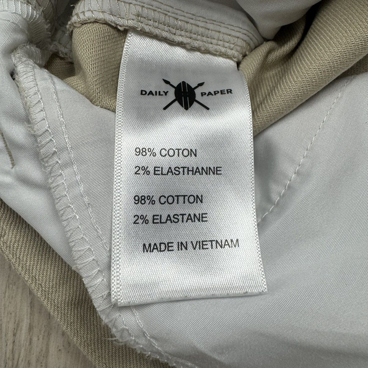 Daily Paper Daily Paper Asymmetric Pocket Shorts Size US 30 / EU 46 - 14 Thumbnail