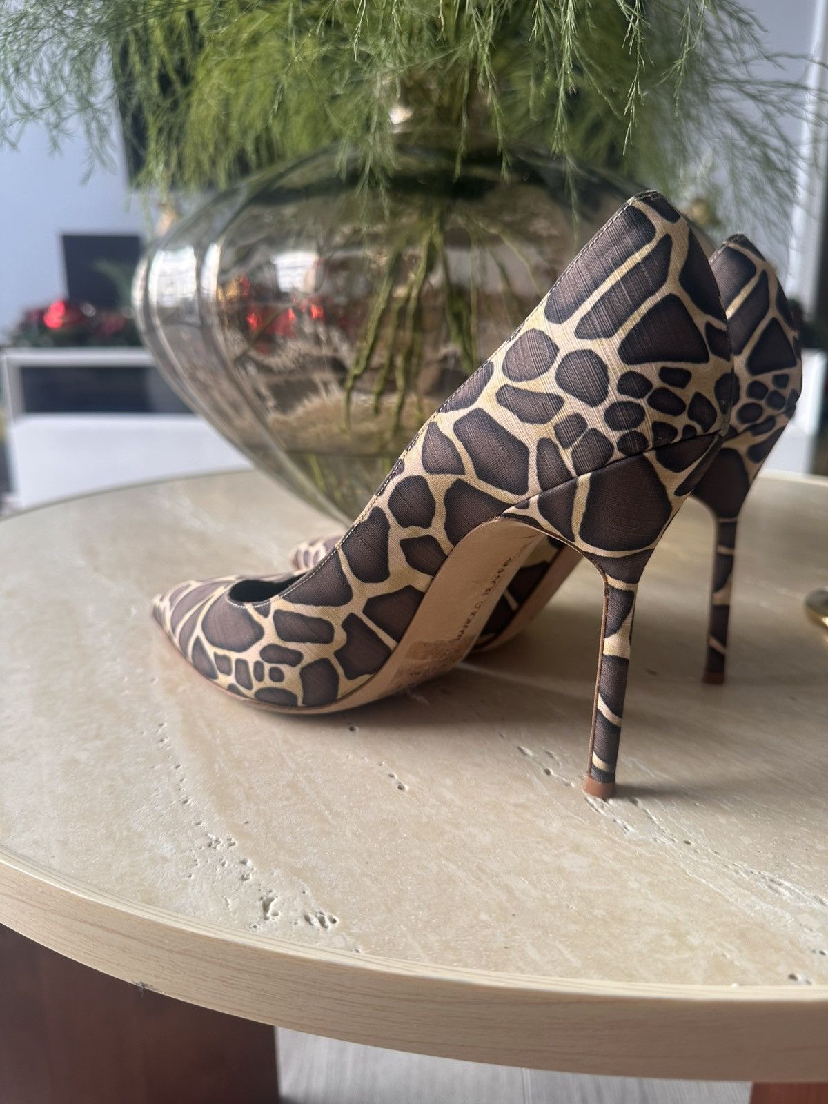Manolo Blahnik Manolo Blahnik Giraffe print stilleto pumps Size US 8 / IT 38 - 5 Thumbnail
